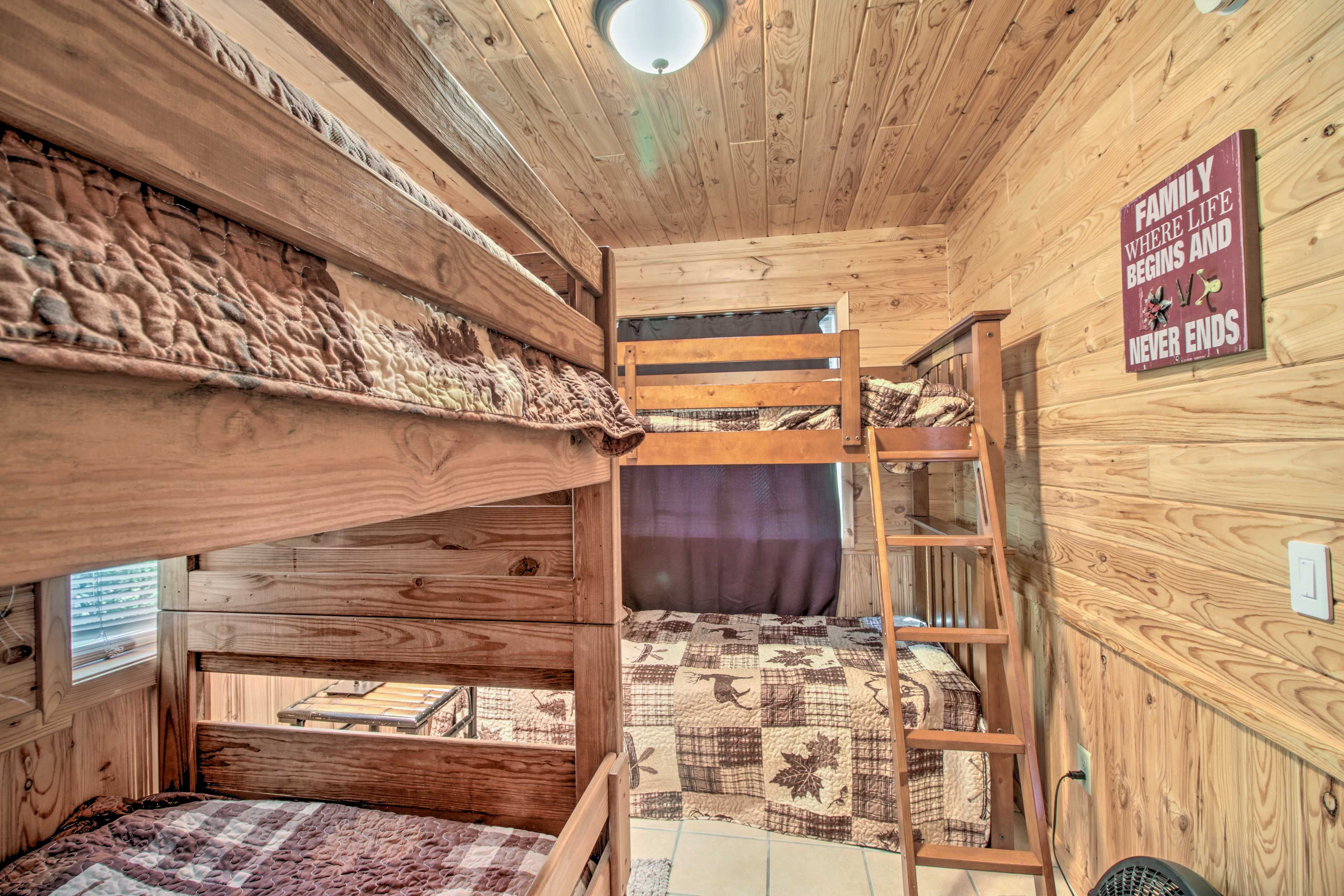 Bedroom 2 | 2nd Floor | 2 Twin Bunk Beds