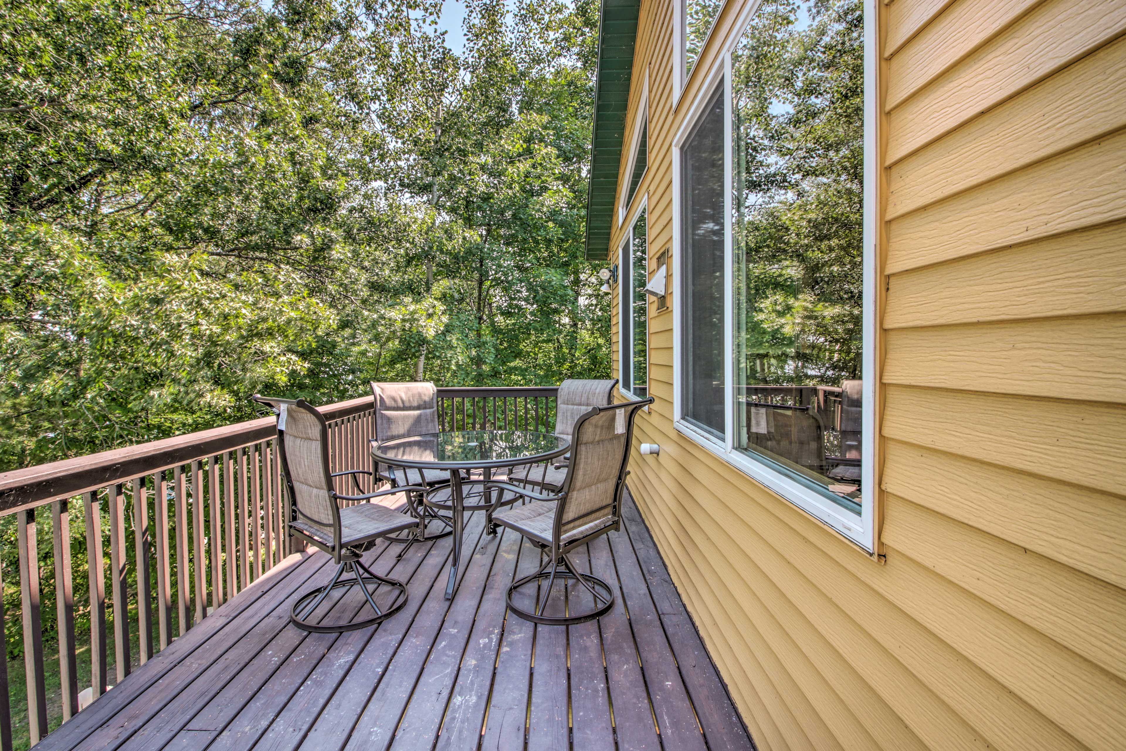 Private Deck | Dining Area