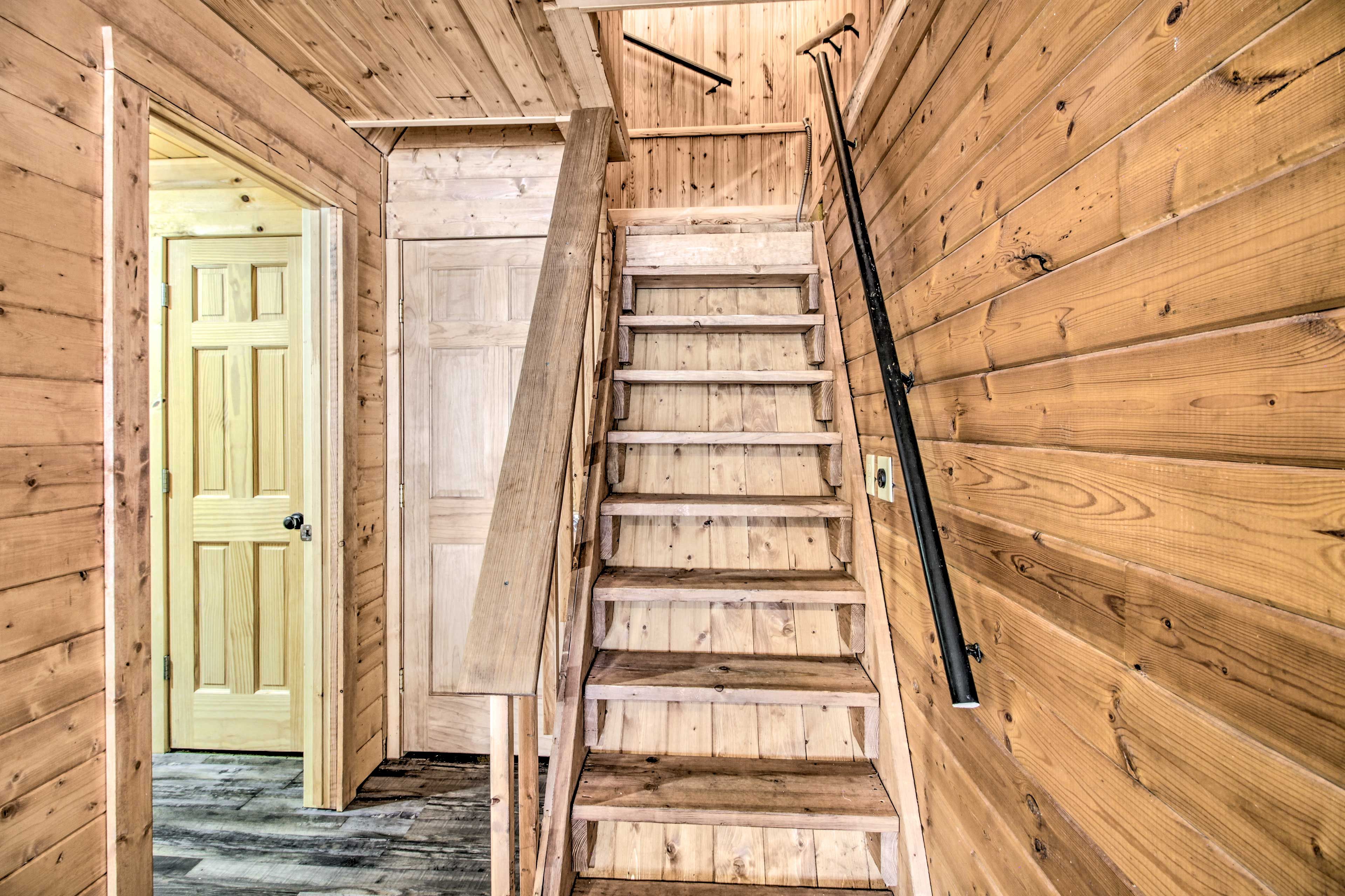 Stairs to 2nd Floor
