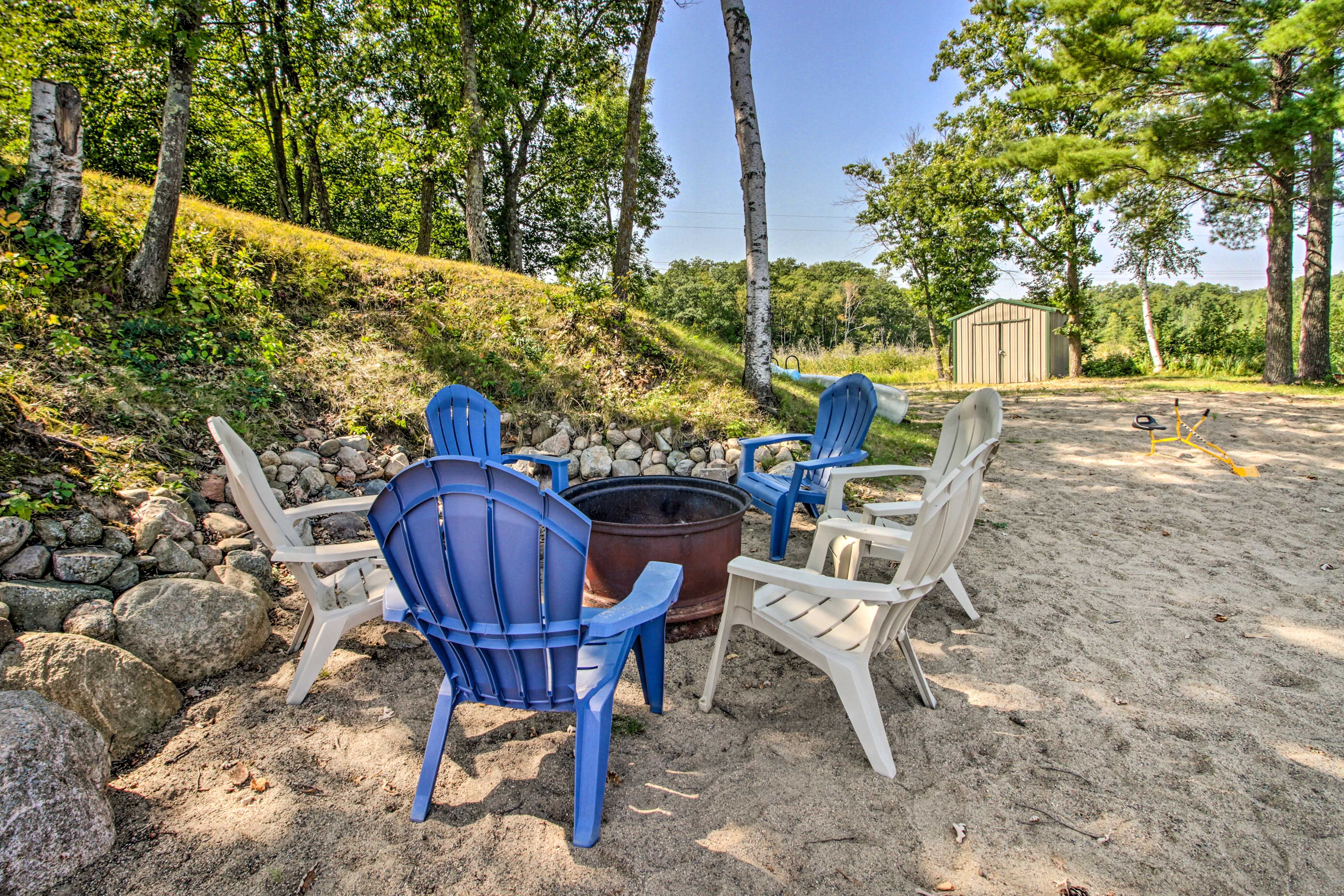 Private Beach | Fire Pit