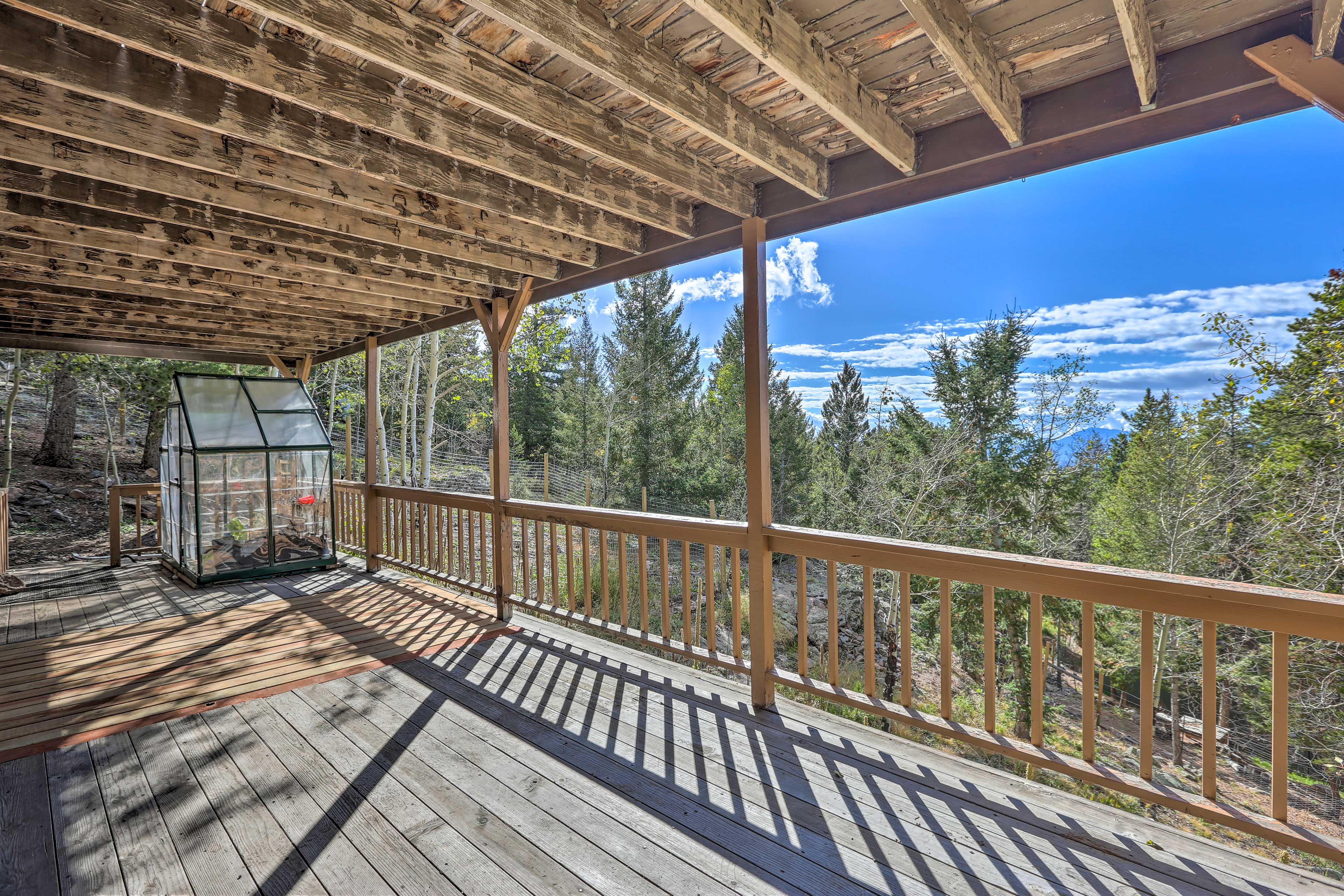 Lower Level Deck