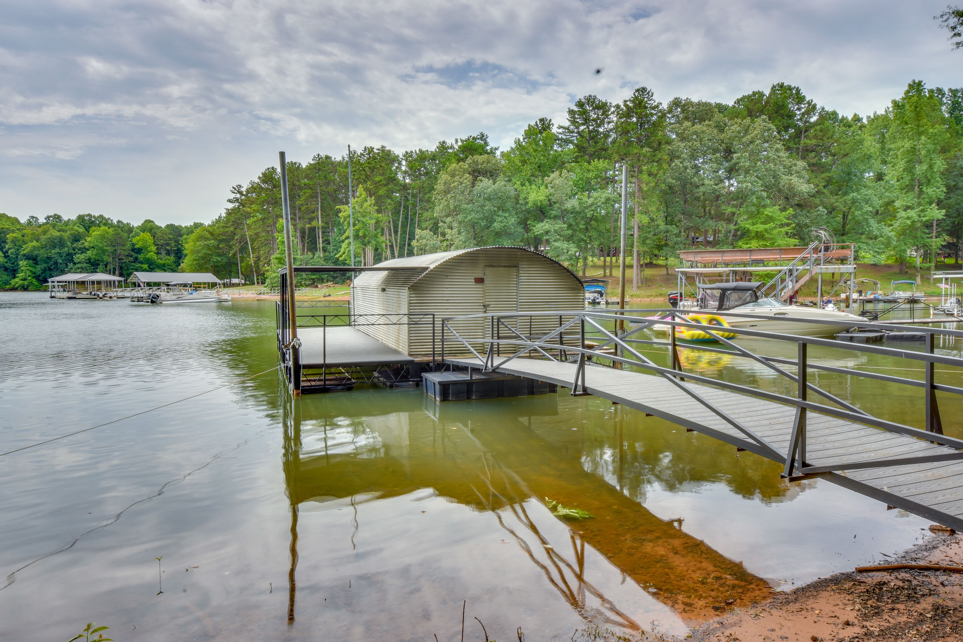 Access to Lake Hartwell | Renovated Boat Dock & Boathouse