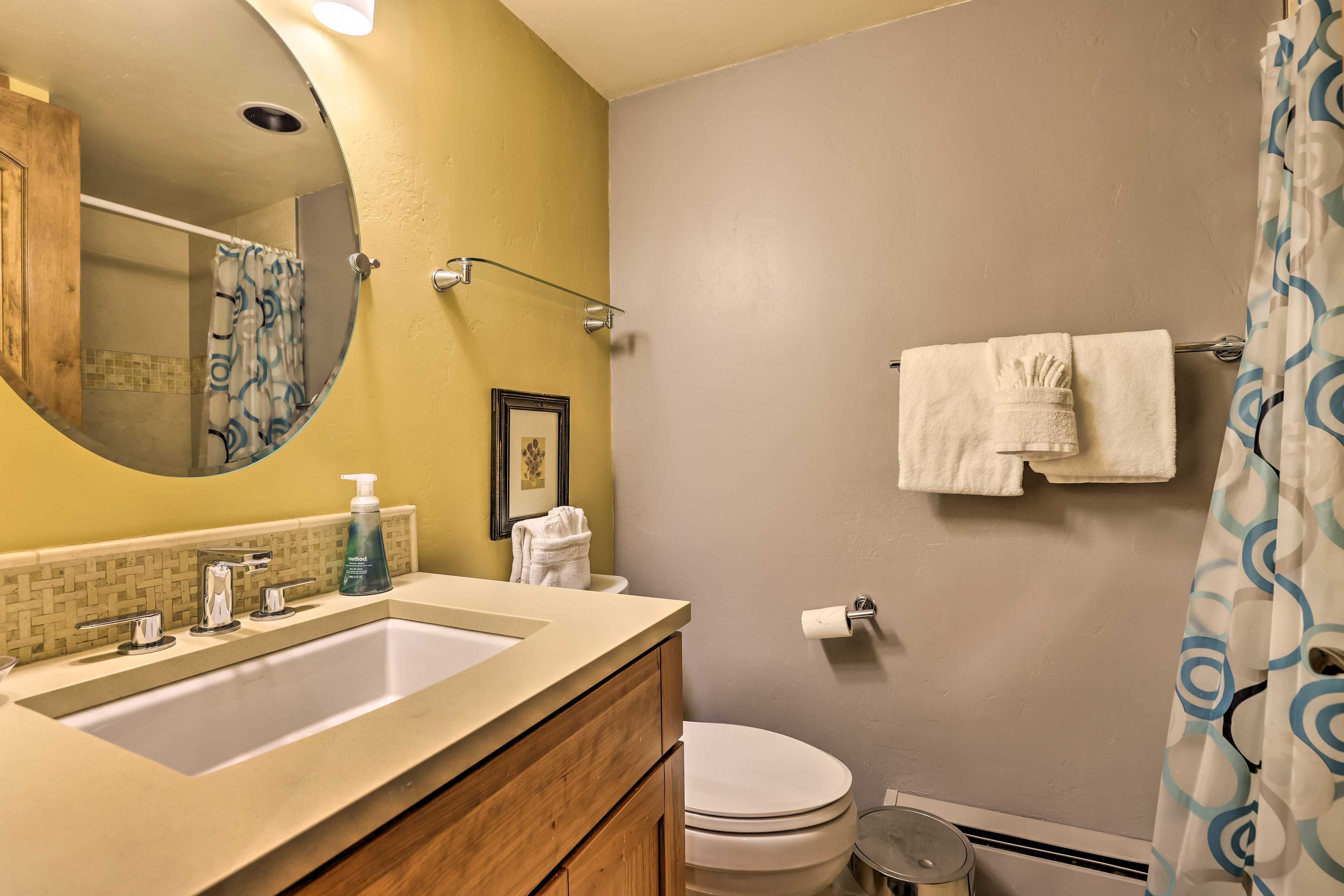 Full Bathroom