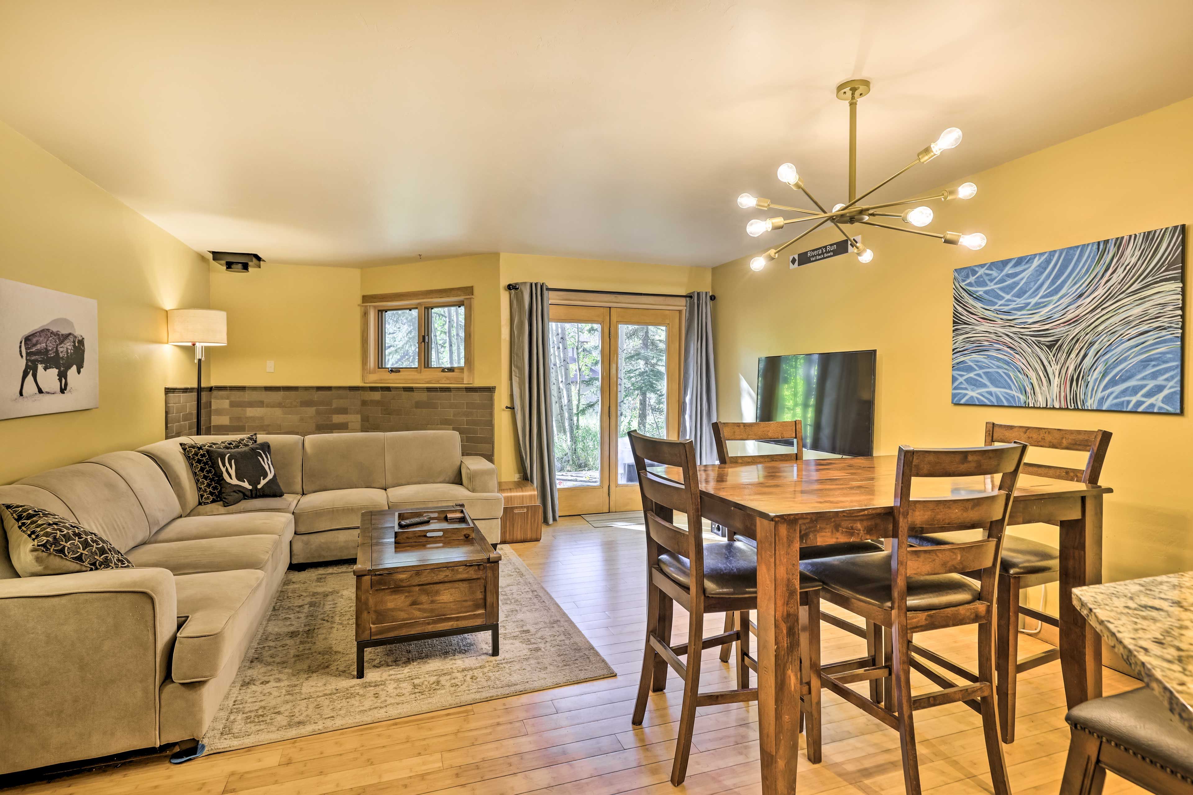 Frisco Vacation Rental | 2BR | 3BA | 1,300 Sq Ft | Steps Required