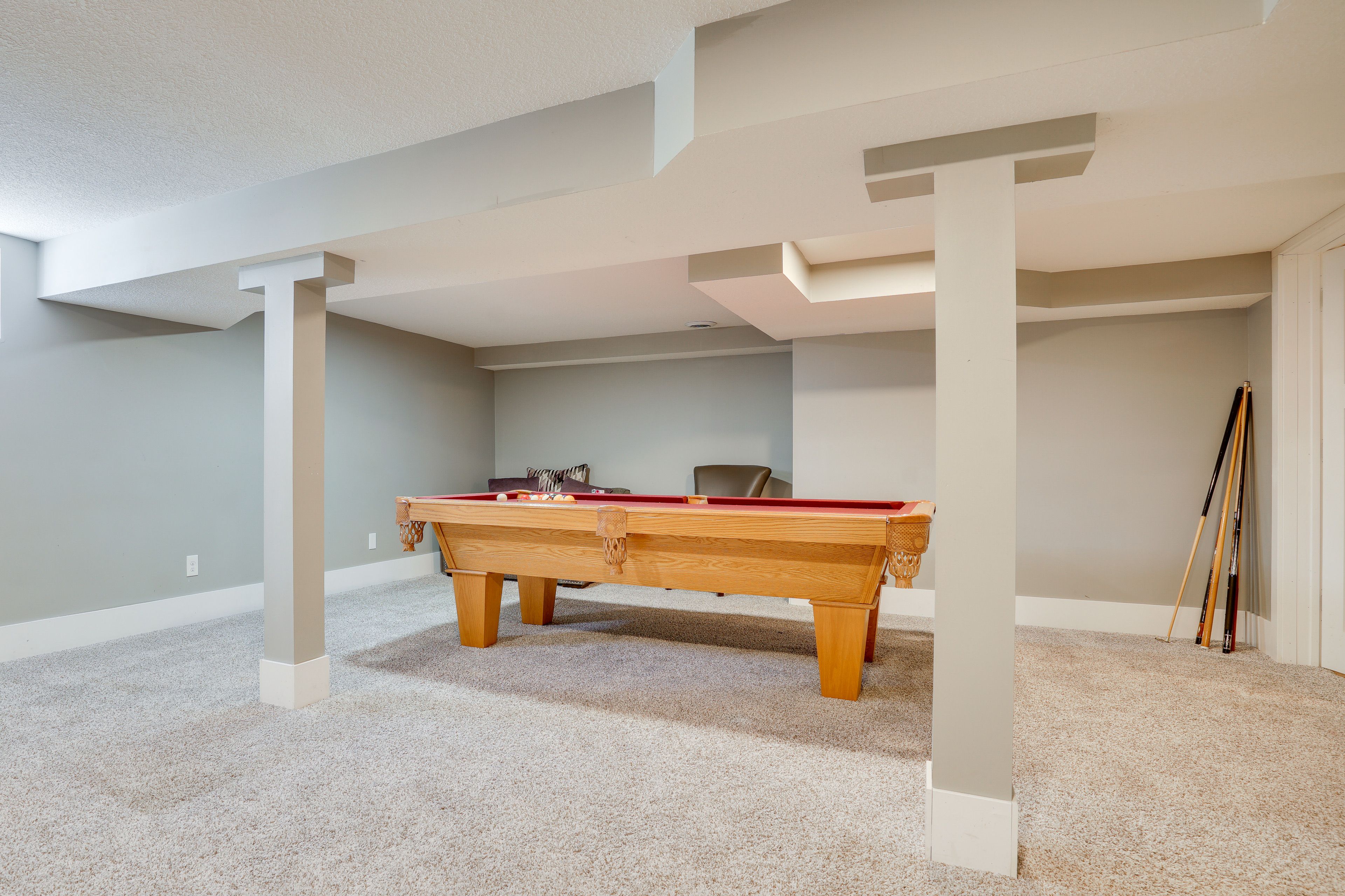 Basement | Lower Level | Full & Double Twin Sleeper Sofas | Pool Table