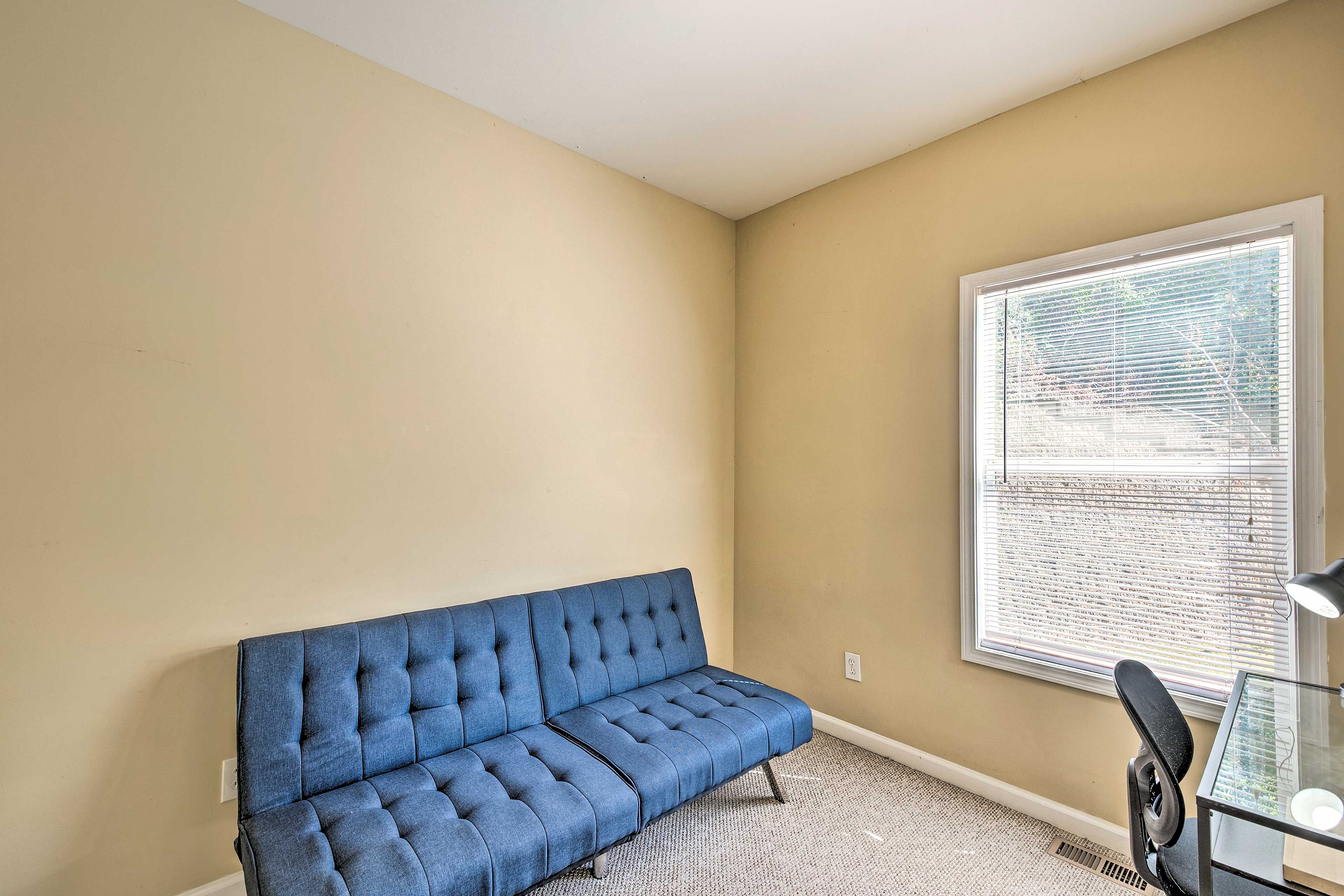 Office | Full Futon | 1st Floor | Desk Area