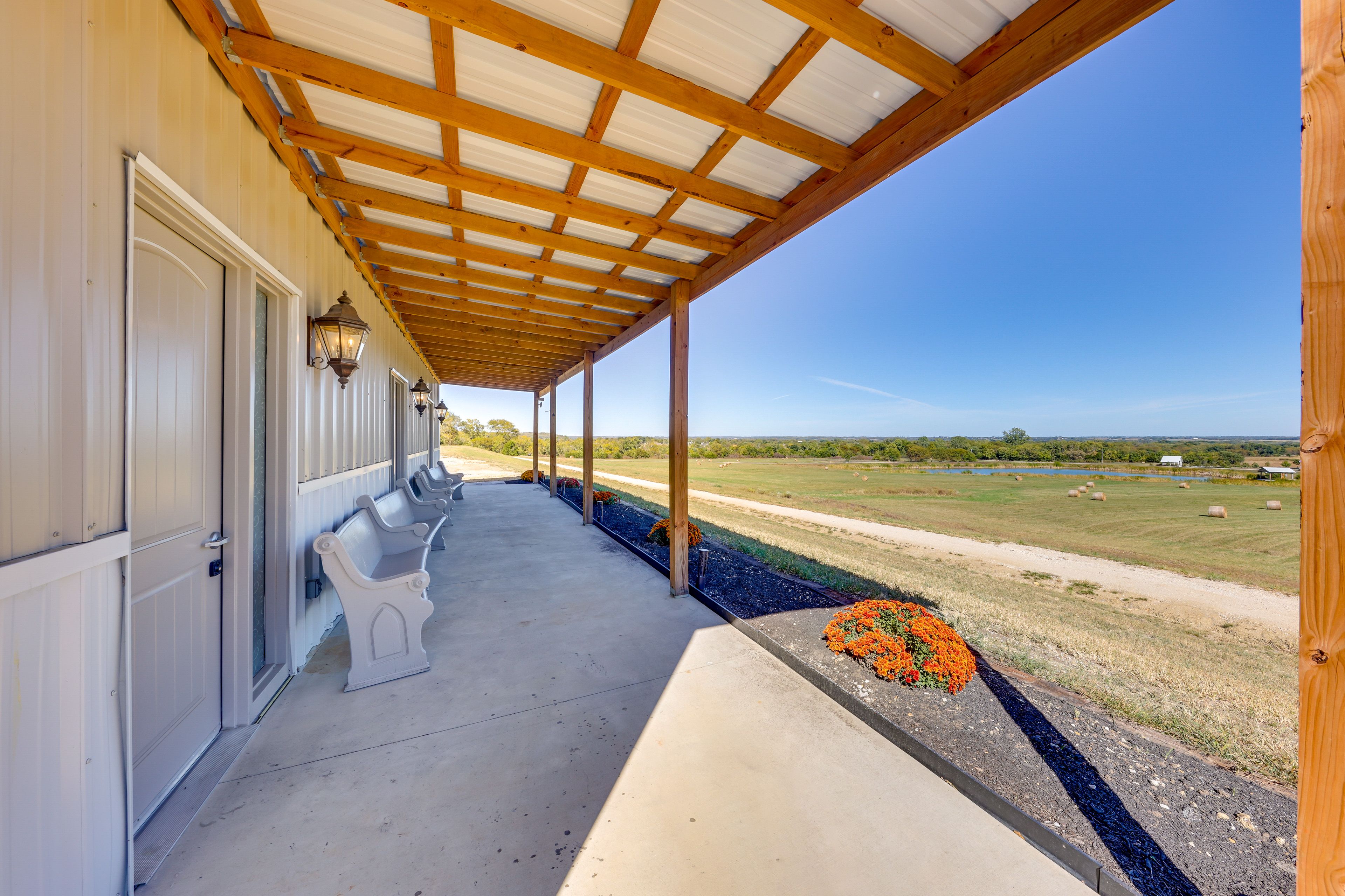 Covered Front Porch | 1 Exterior Security Camera