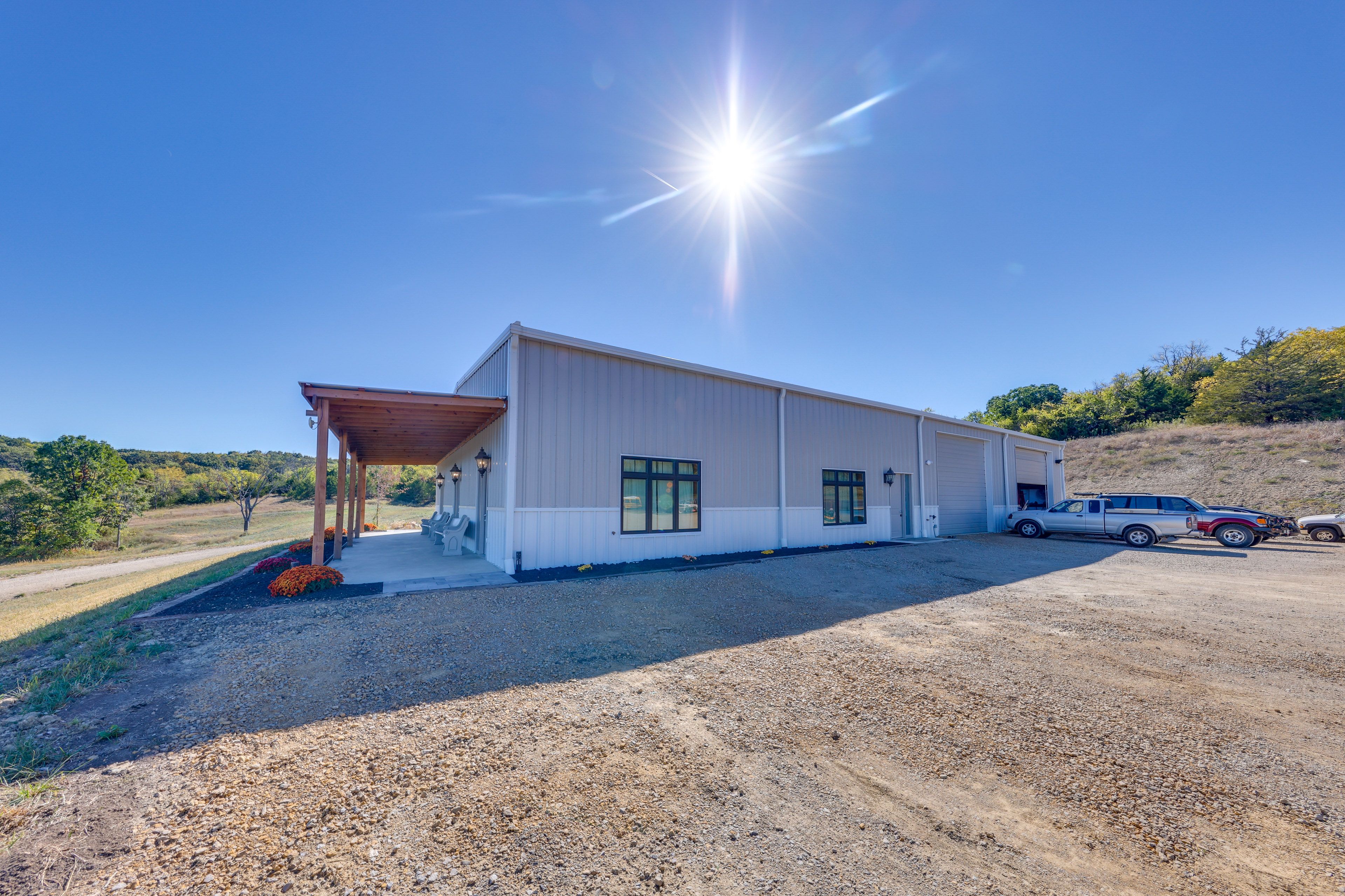 Side Exterior | Shared Fishing Ponds | Wildlife May Be Present