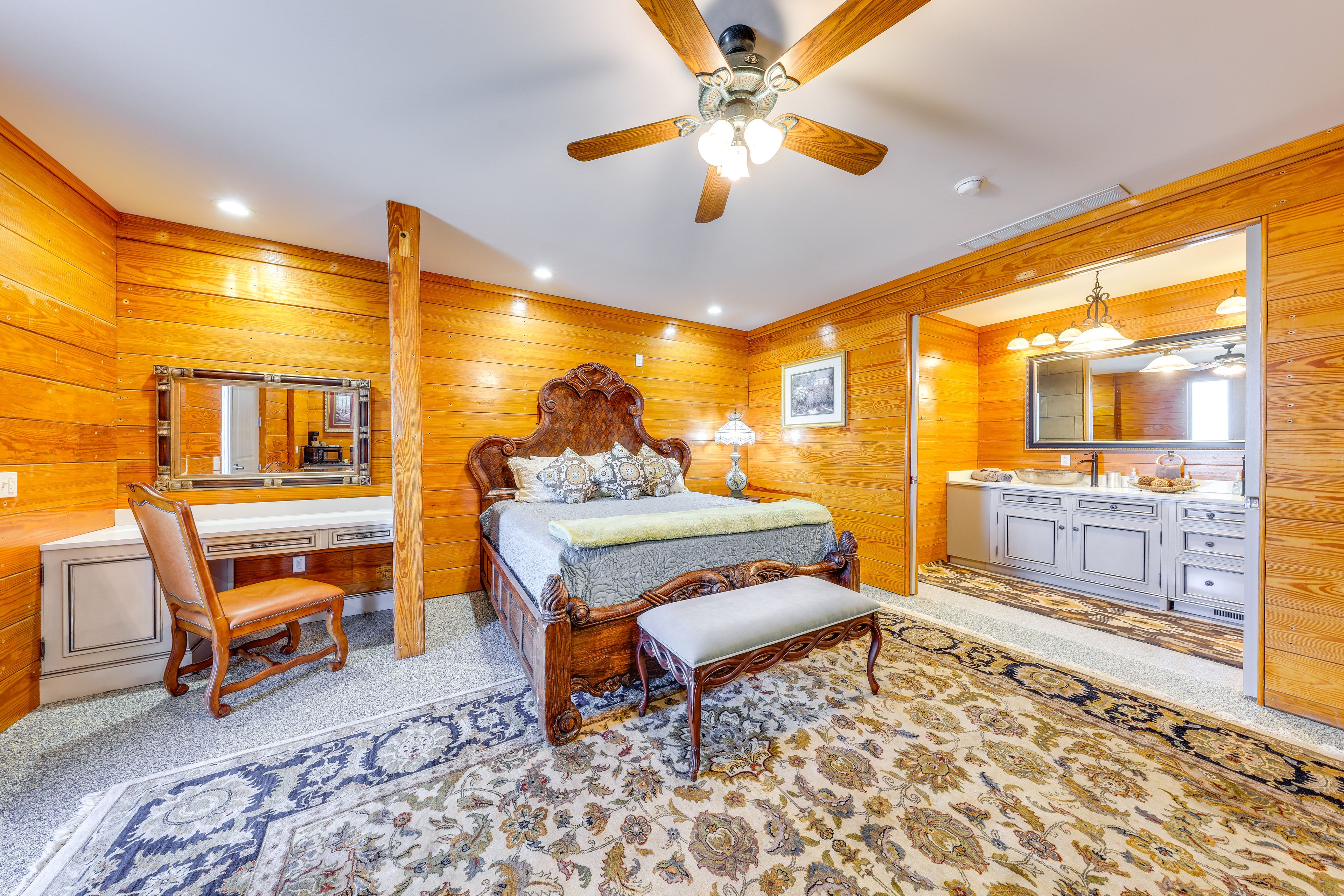 Bedroom 4 (Dogwood) | King Bed | Vanity | Full En-Suite Bathroom