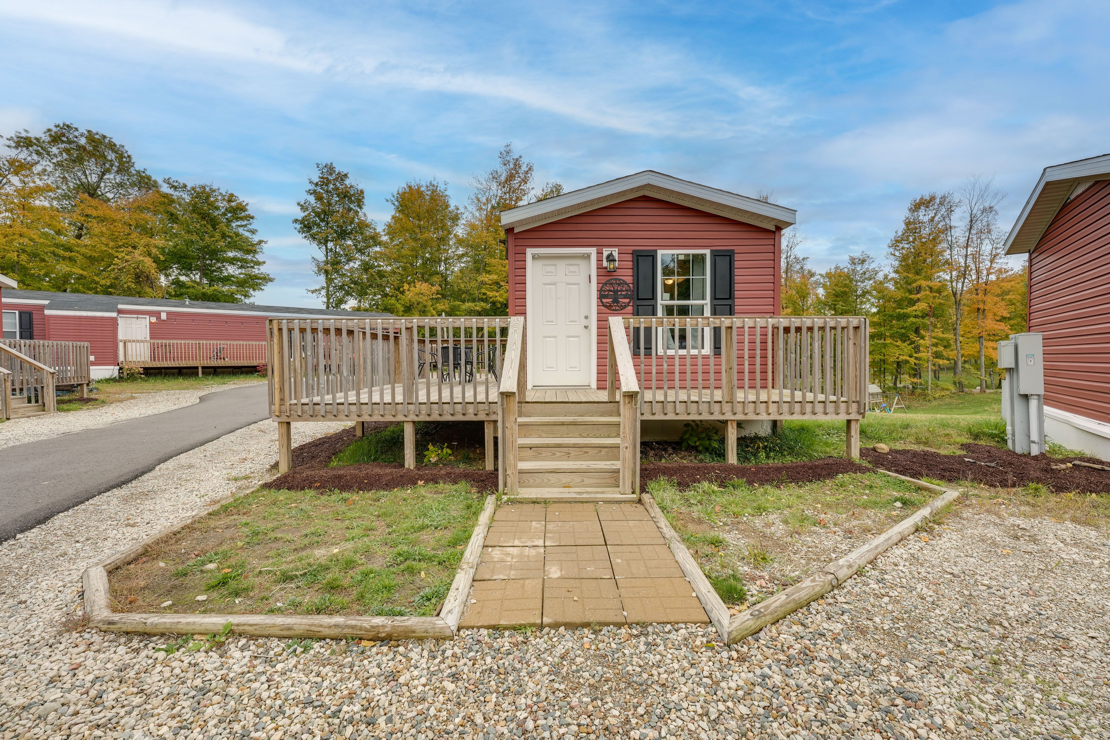 Cassopolis Vacation Rental | 2BR | 2BA | Stairs Required | 600 Sq Ft