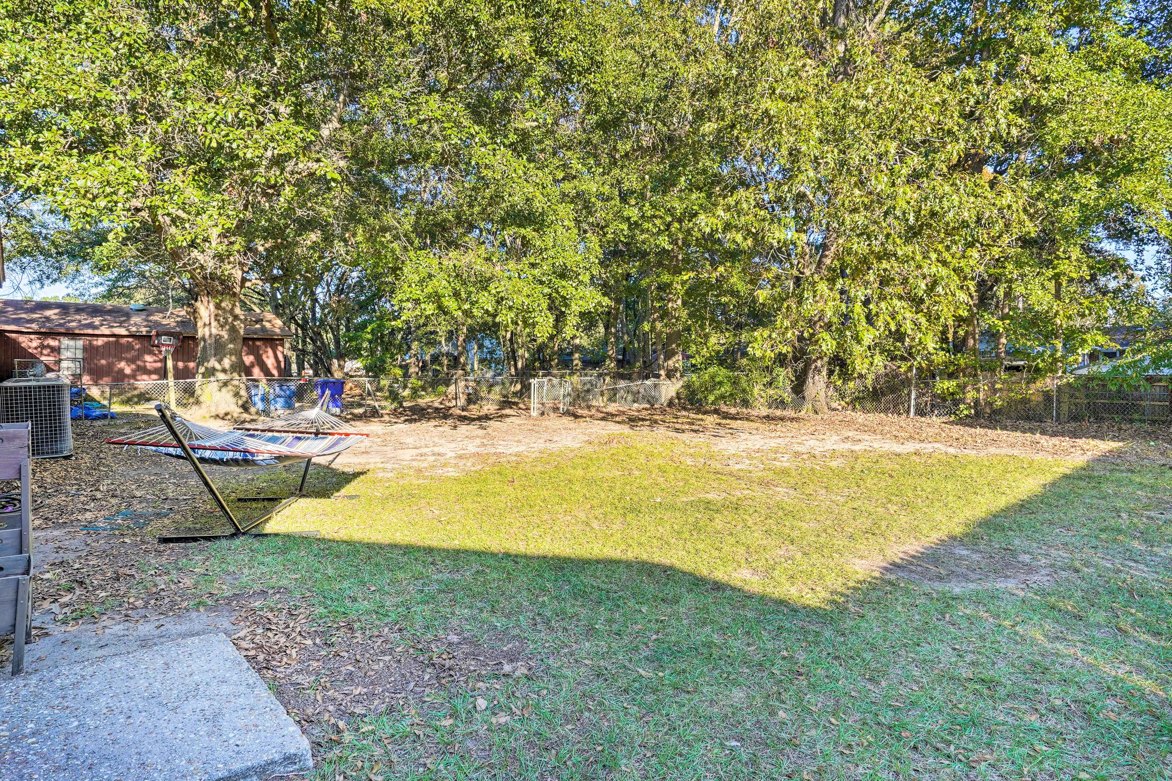 Backyard | Hammock