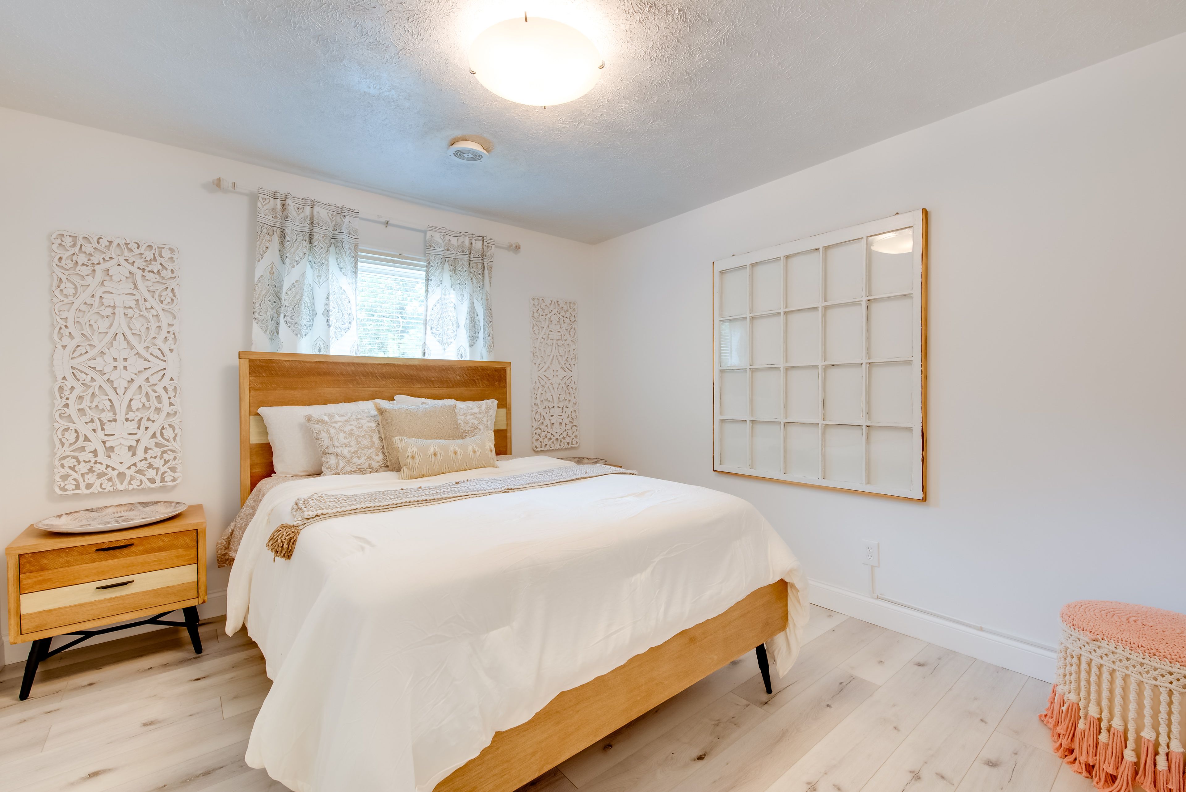 Bedroom 2 | Queen Bed | Upper Level