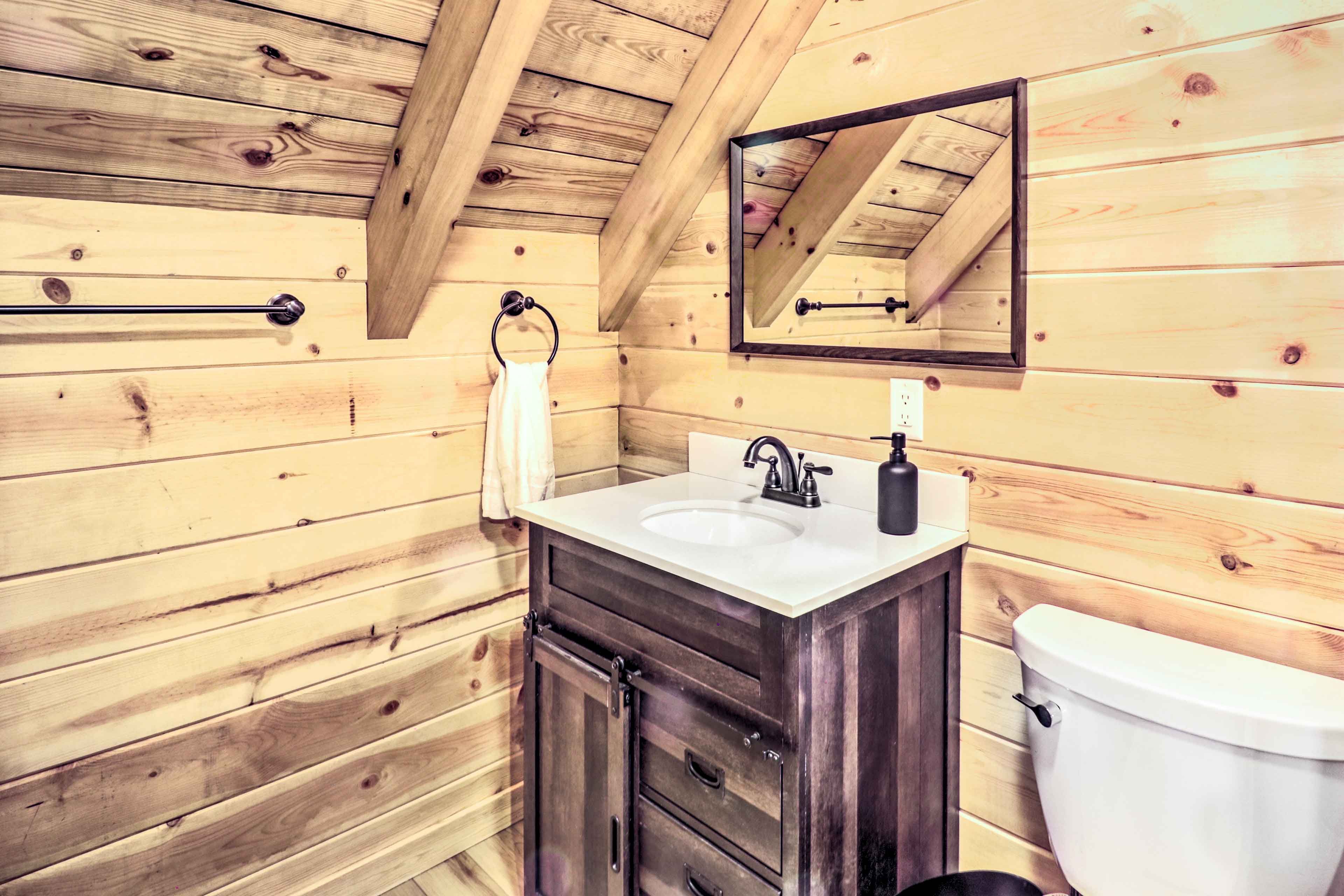 Half Bathroom | Loft