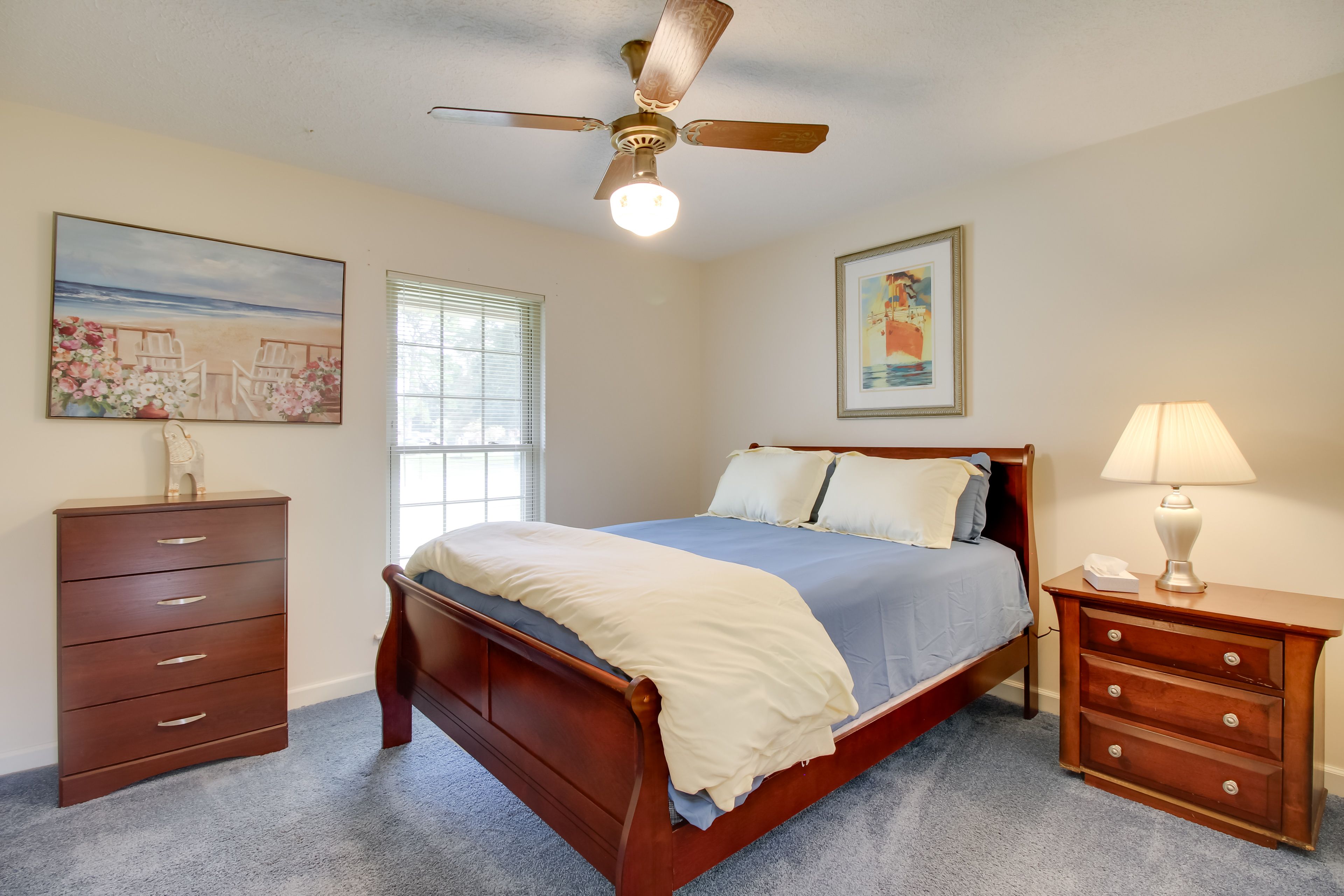 Bedroom 2 | Queen Bed