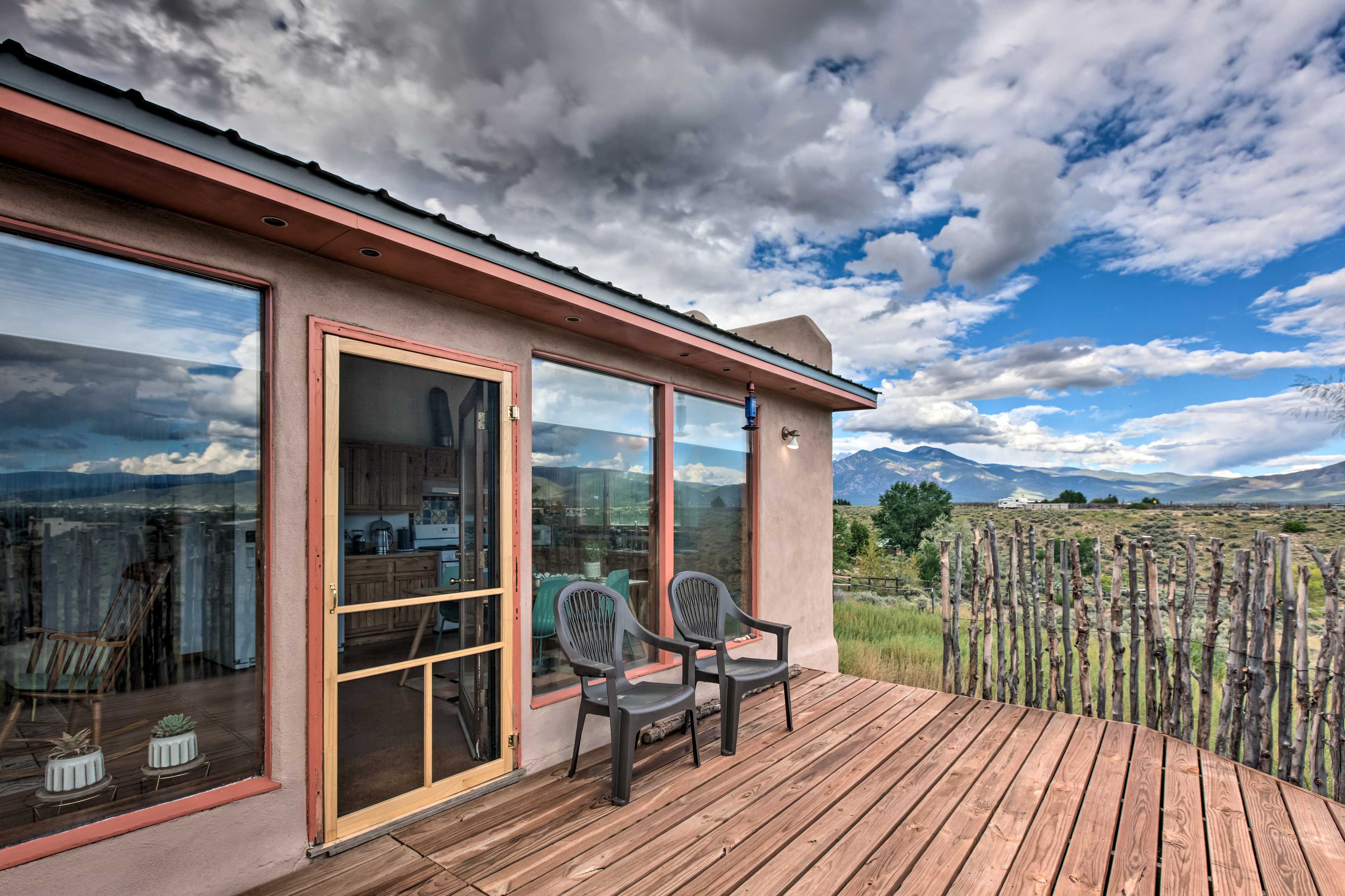 El Prado Vacation Rental | 3BR | 1BA | 1,100 Sq Ft | 2 Stairs Required to Enter
