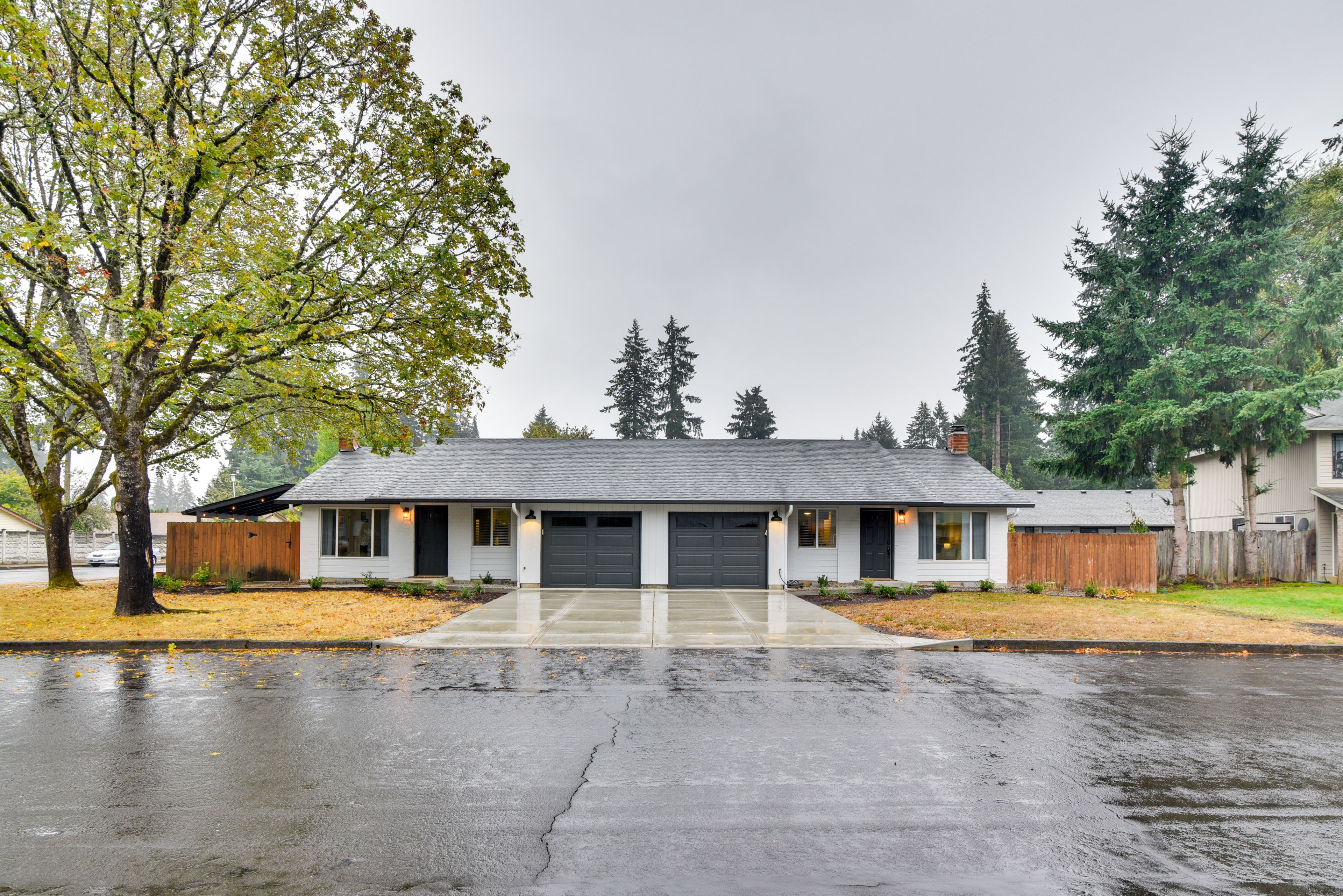 Duplex Exterior | Shared Driveway (2 Vehicles, Tandem) | Free Street Parking