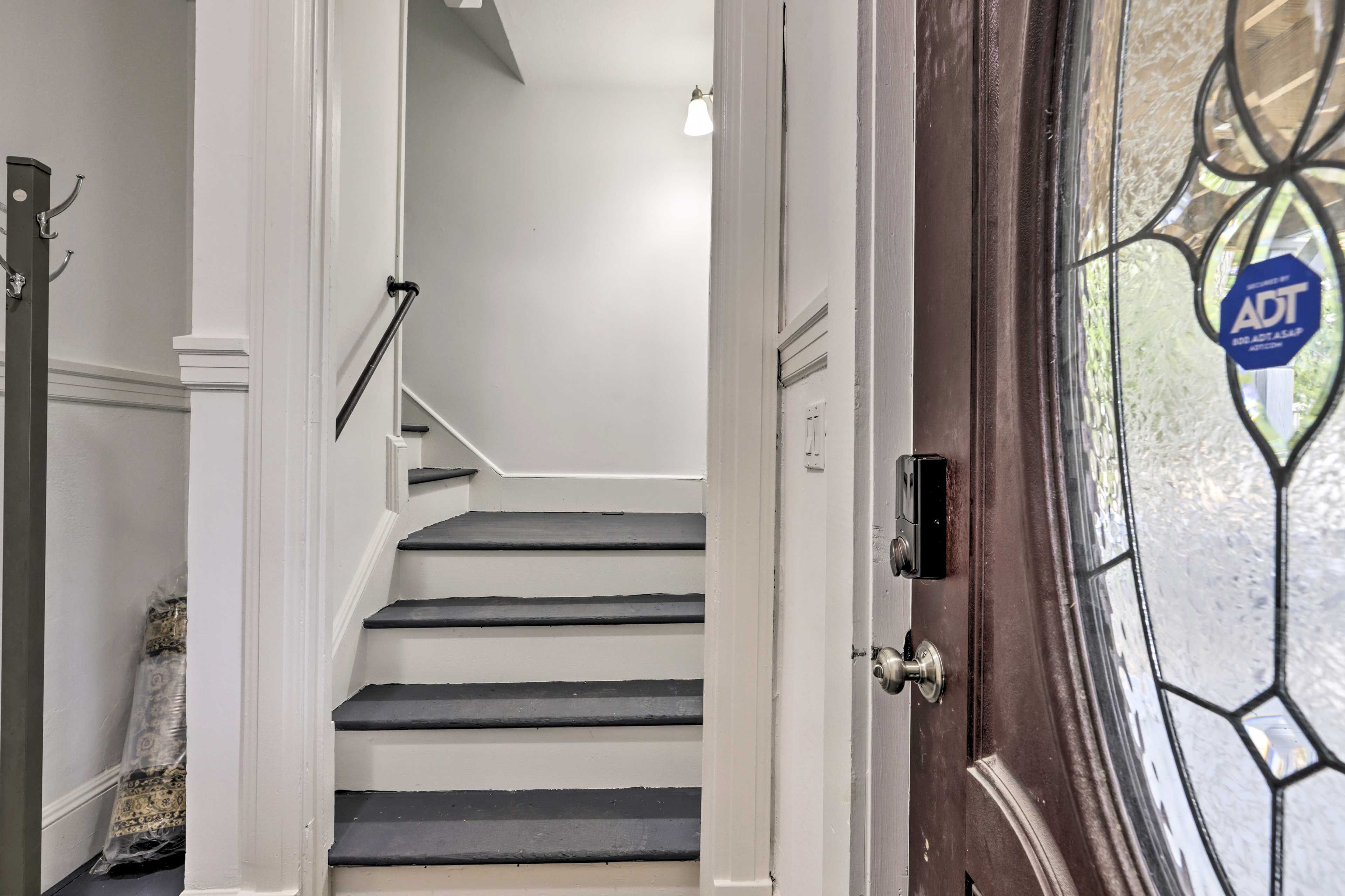 Main Entry | Keyless Entry