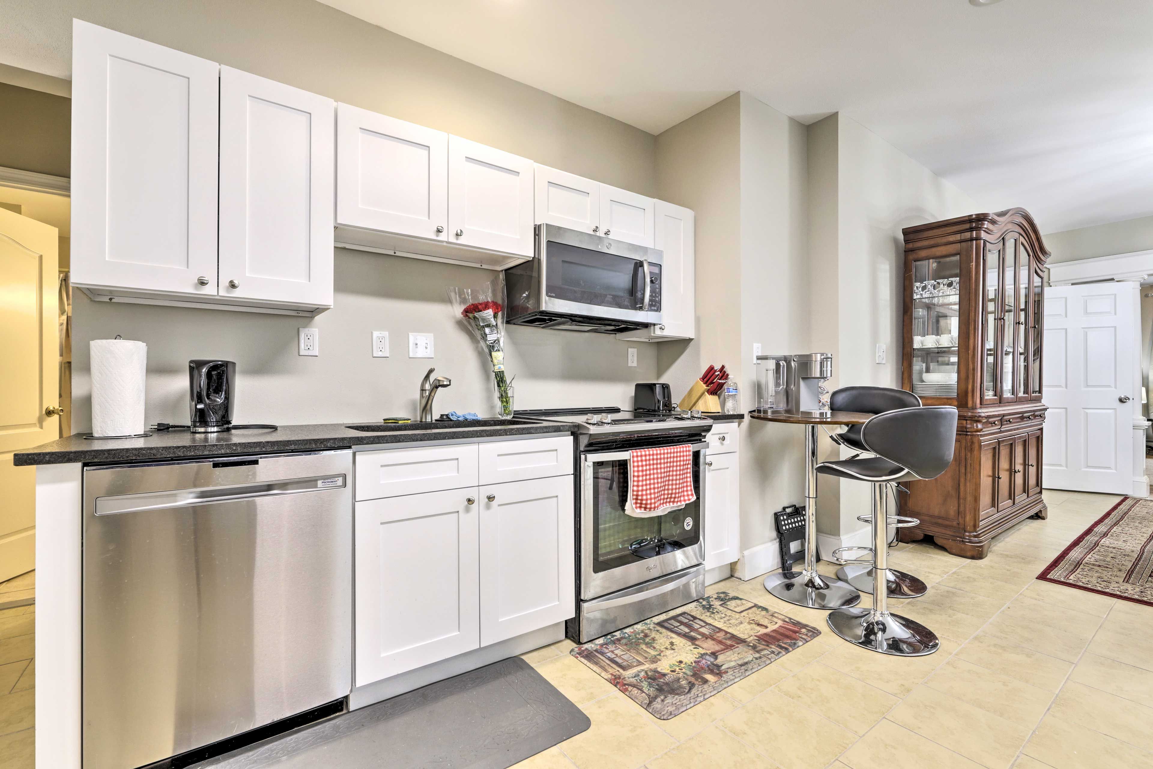 Kitchen | Dishwasher | Crockpot | Ice Maker | Waster Filter