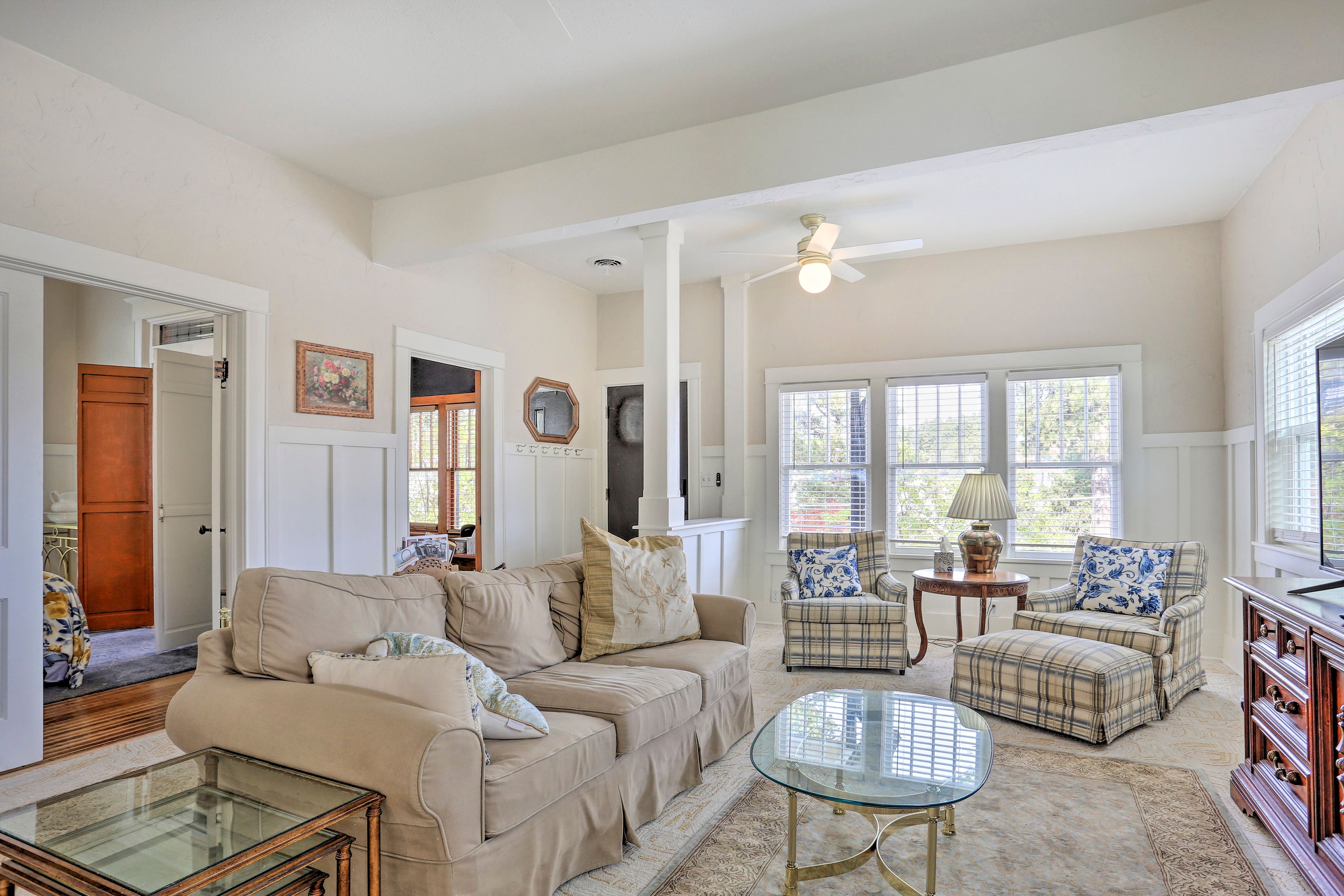 Lead Vacation Rental | 3BR | 1BA | 1,218 Sq Ft | Stairs Required for Access