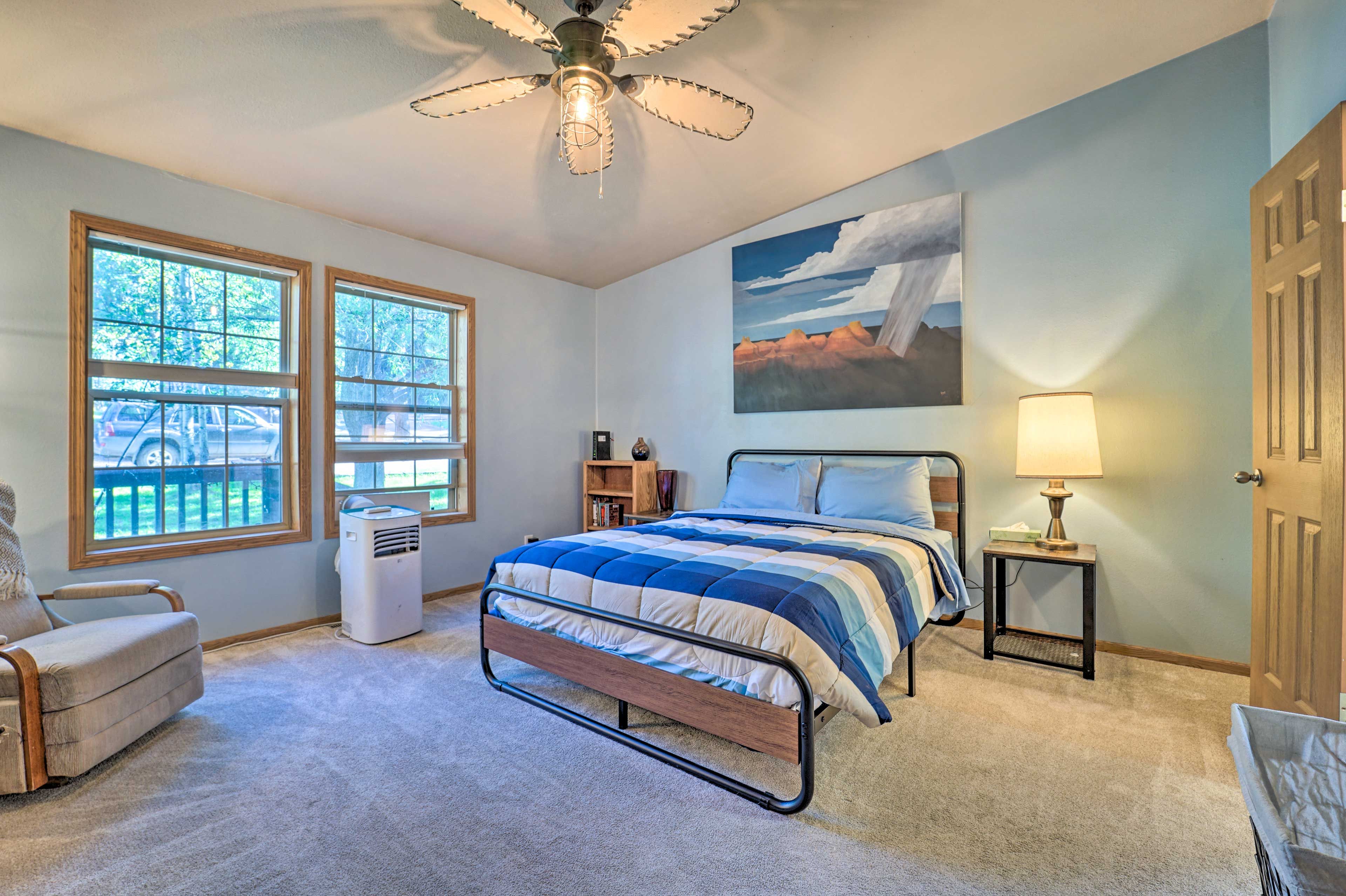 Bedroom 2 | Queen Bed | Linens Provided
