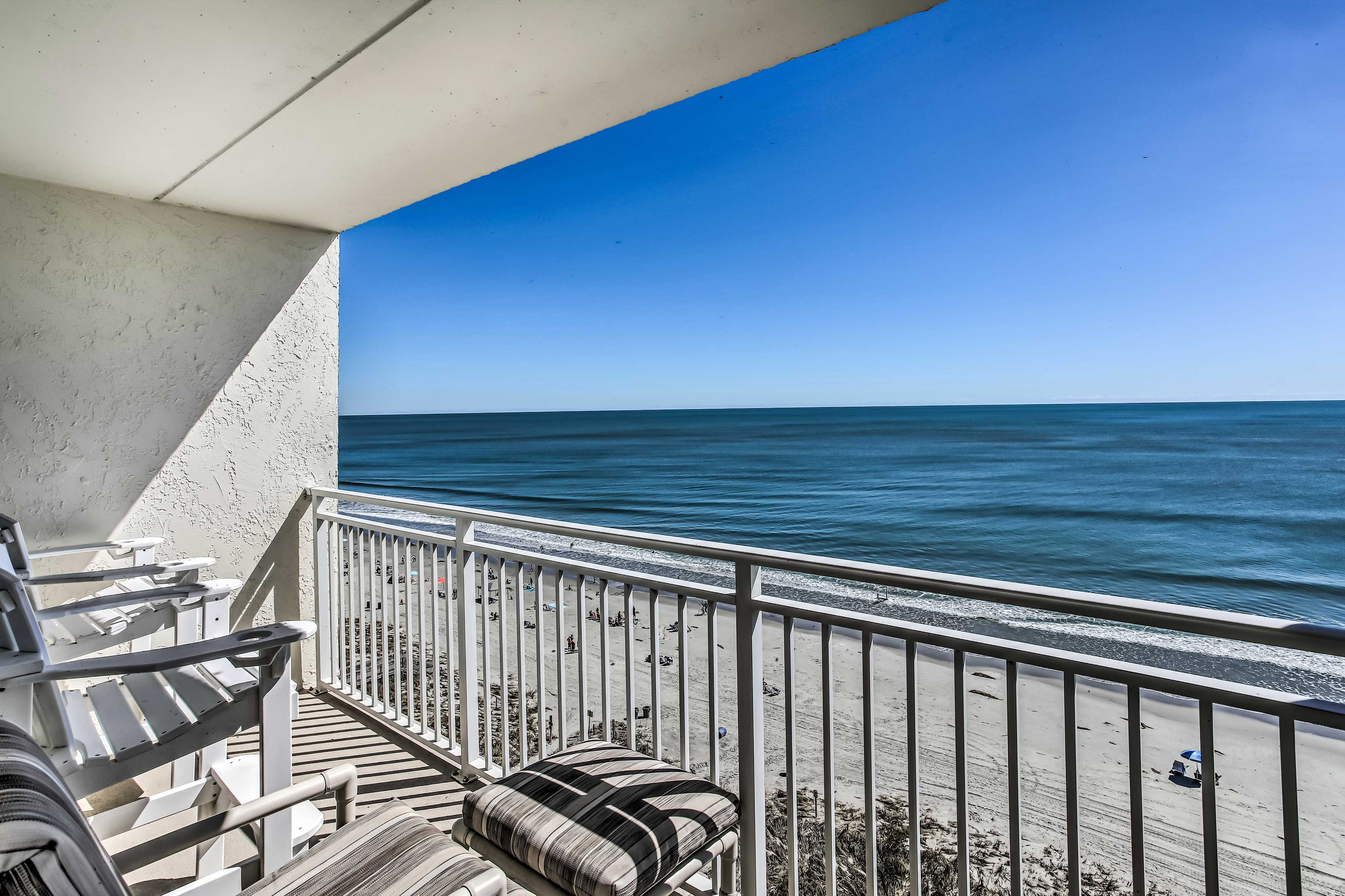 Private Balcony | Seating
