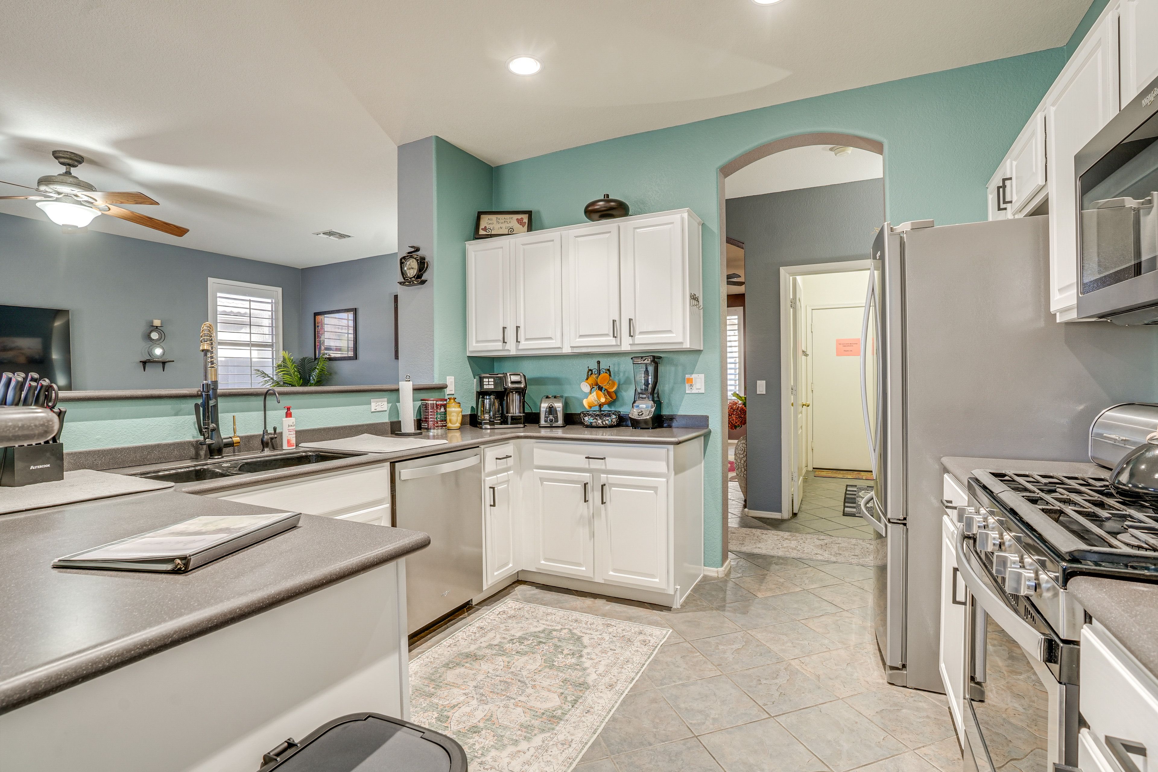 Kitchen | Cooking Basics | Coffee Maker | Paper Towels/Trash Bags Provided