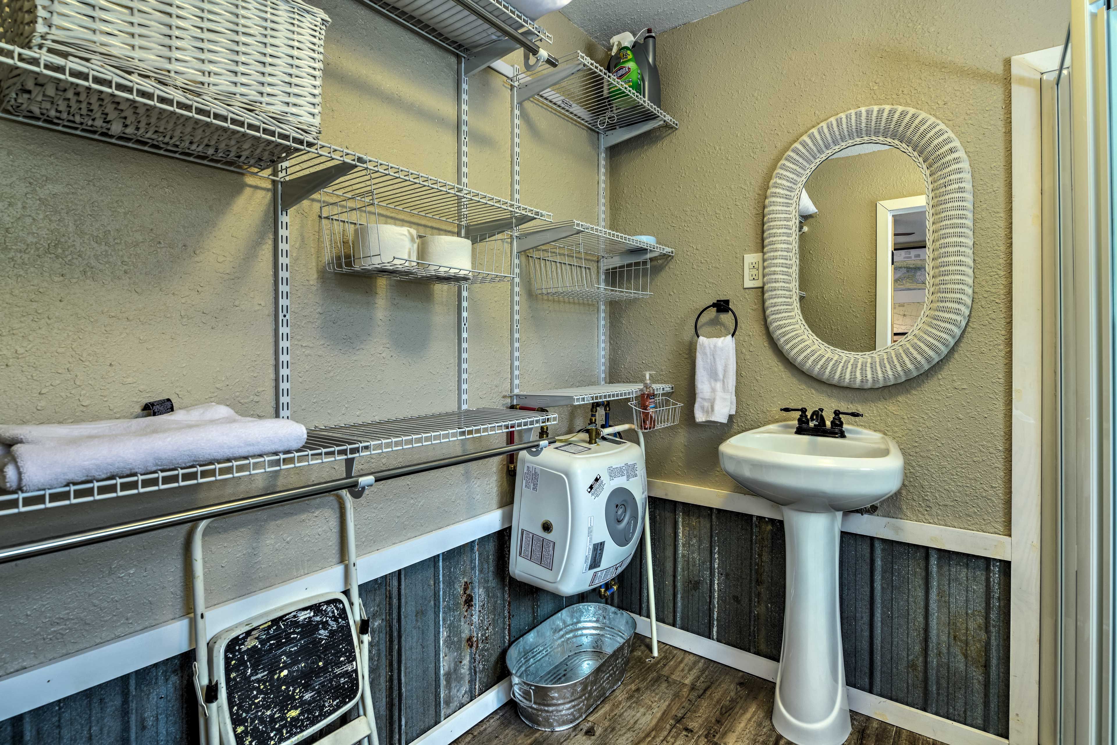 Full Bathroom