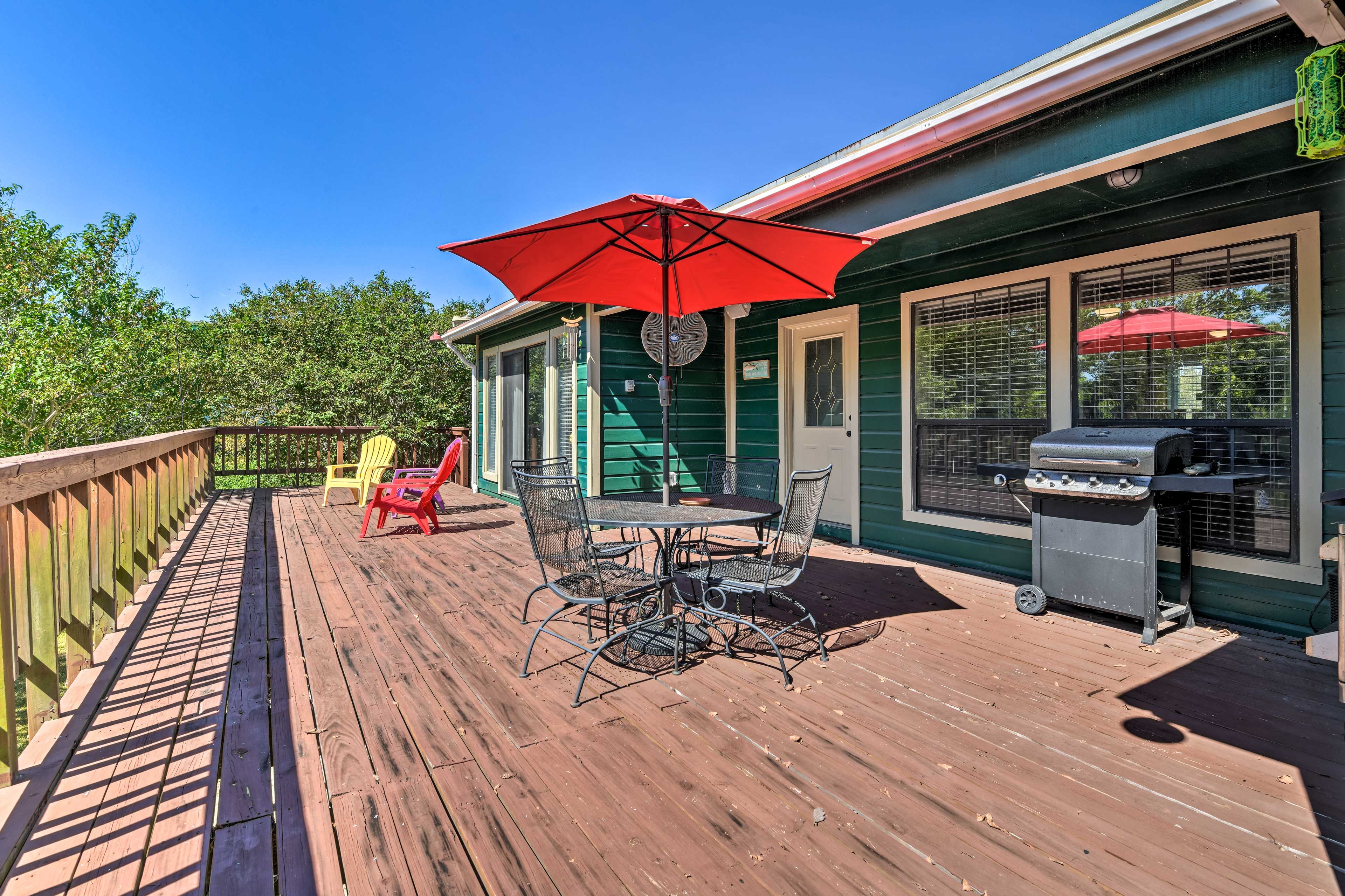 Tivoli Vacation Rental | 3BR | 3BA | Stairs Required | 2,089 Sq Ft