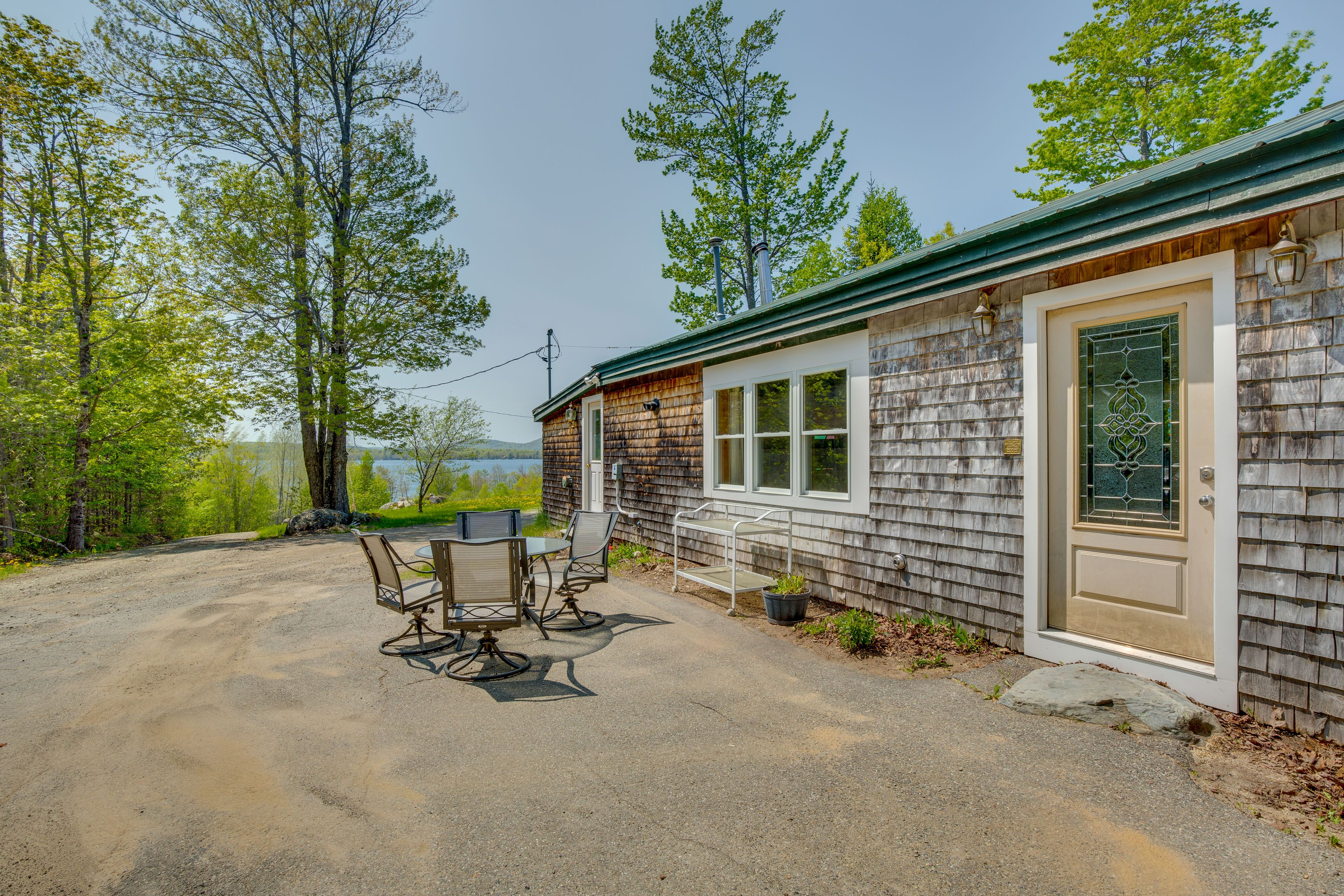 Outdoor Dining Area