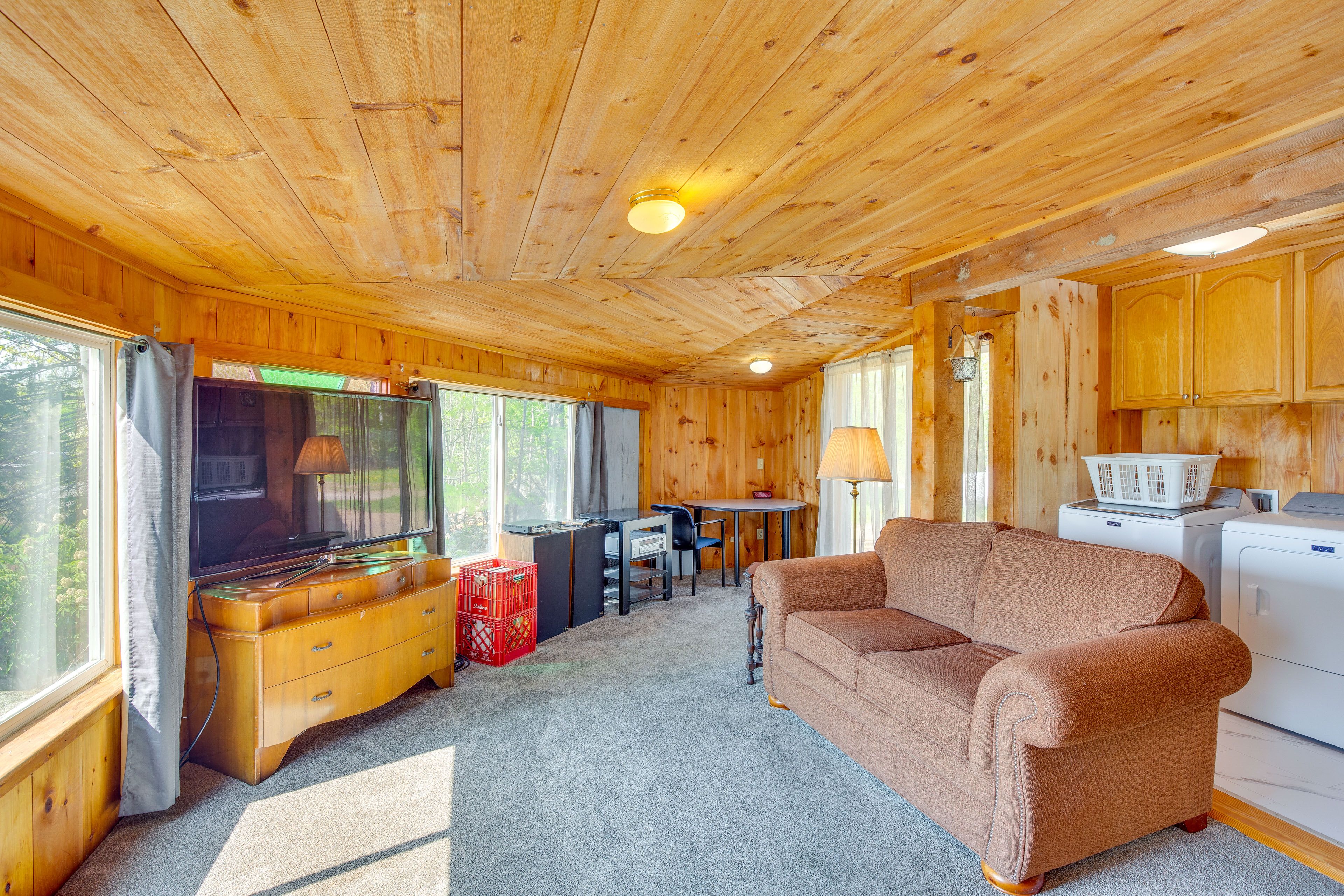 Searsport Vacation Rental | 2BR | 1BA | 950 Sq Ft | 2 Exterior Steps Required