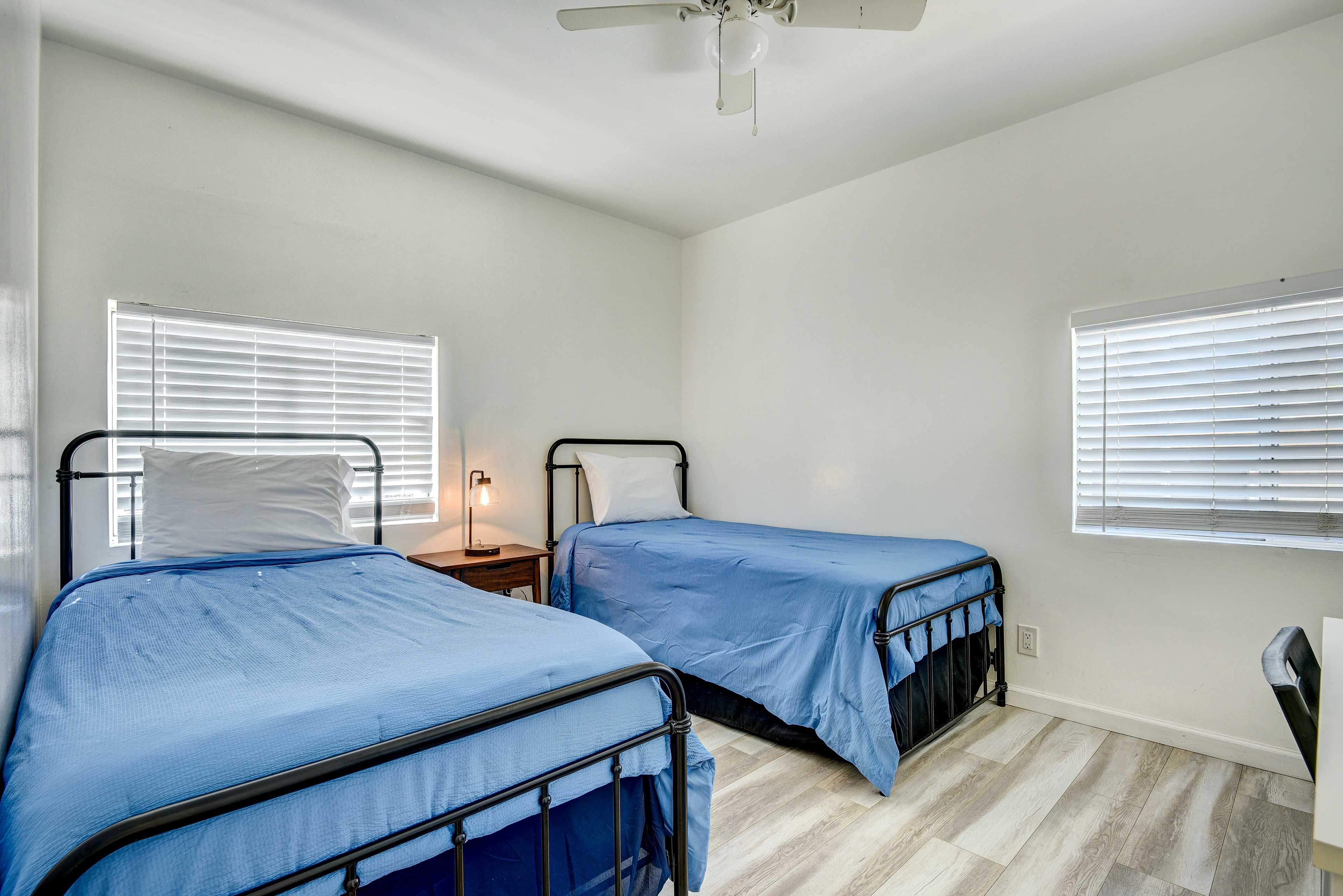 Bedroom 2 | 2 Twin Beds w/ Twin Trundles