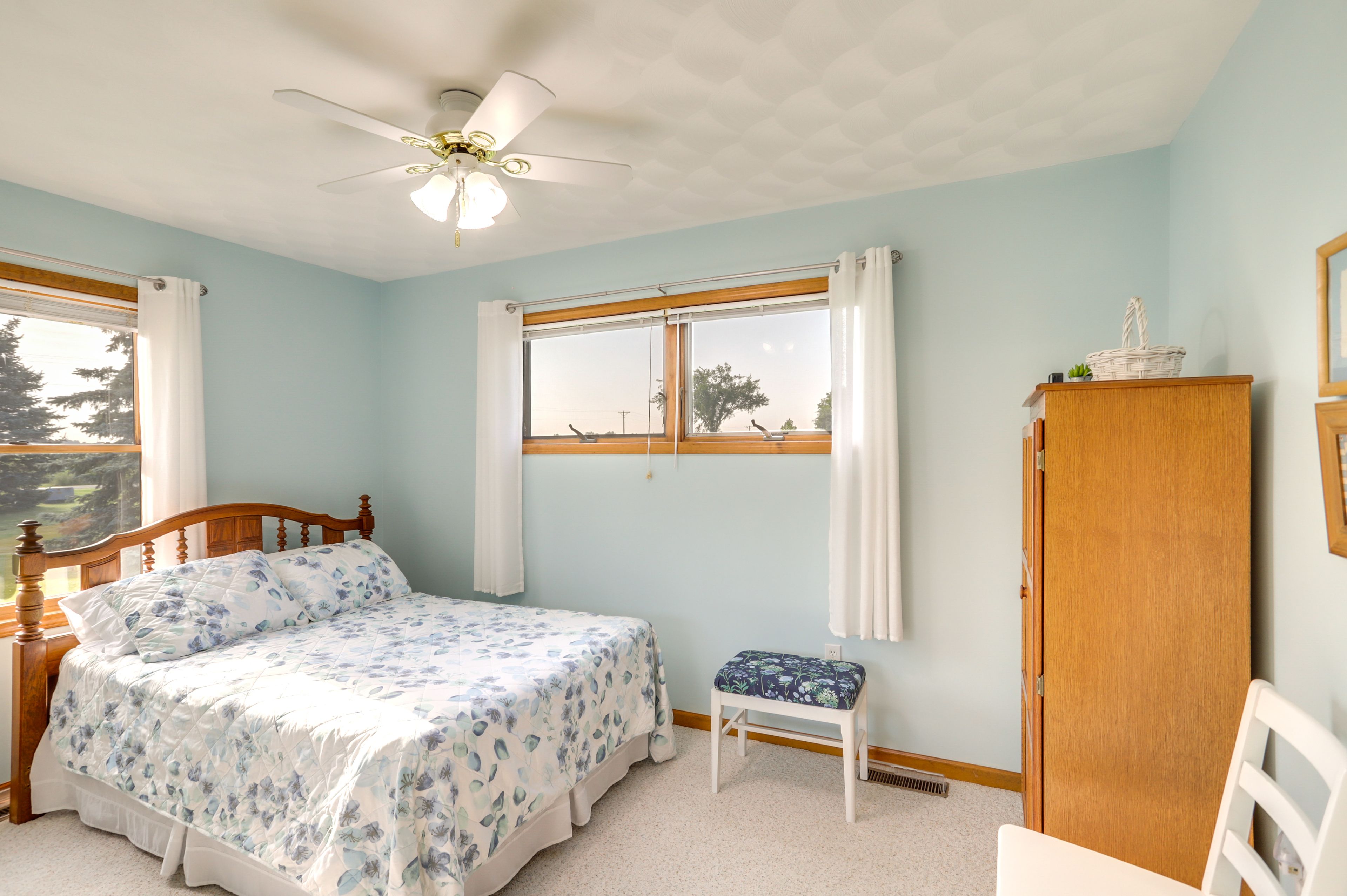 Bedroom 3 | Main Level | Queen Bed