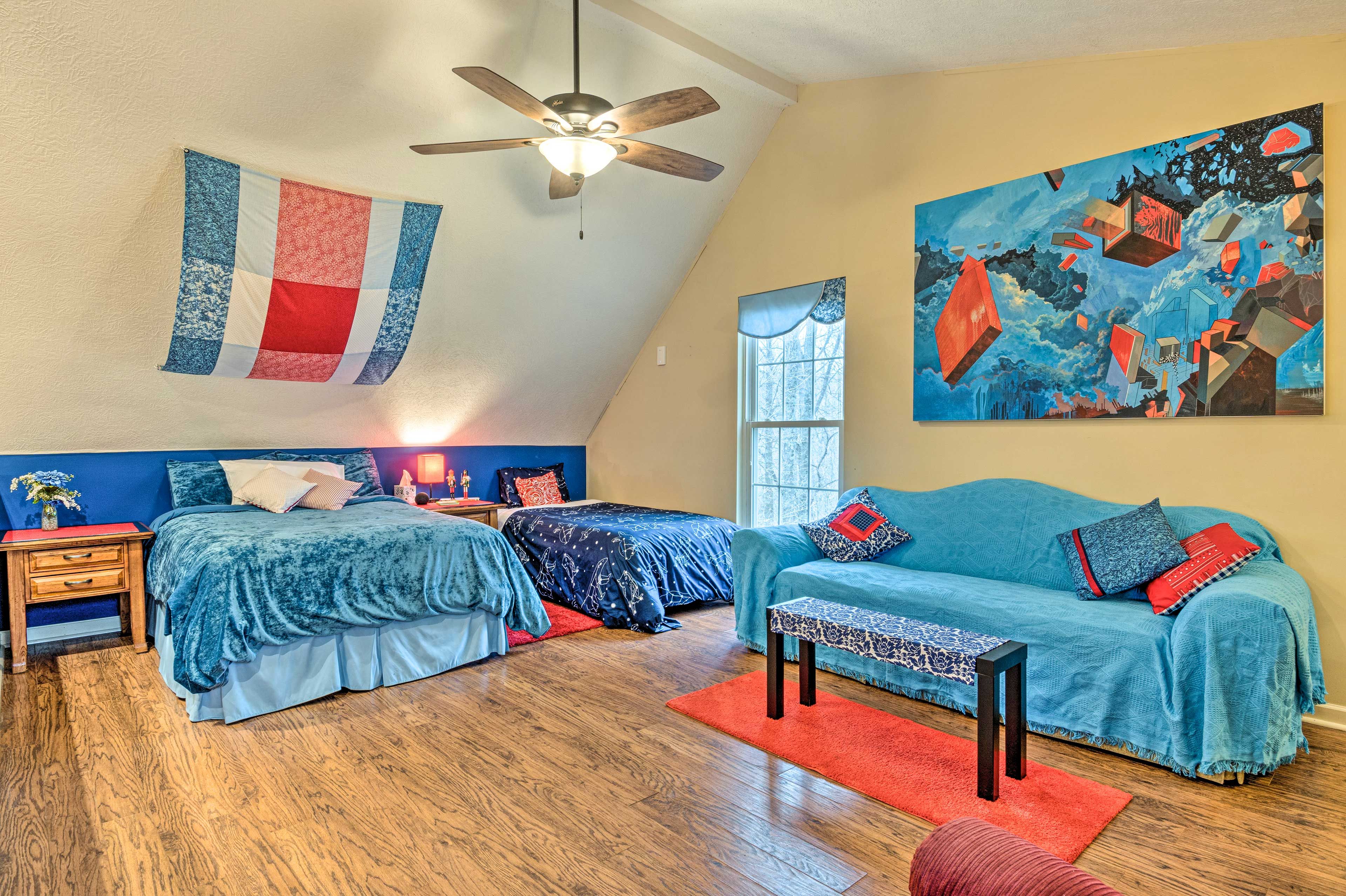 Loft Bedroom | Full Bed | Twin Bed | 2nd Floor | Stairs Required