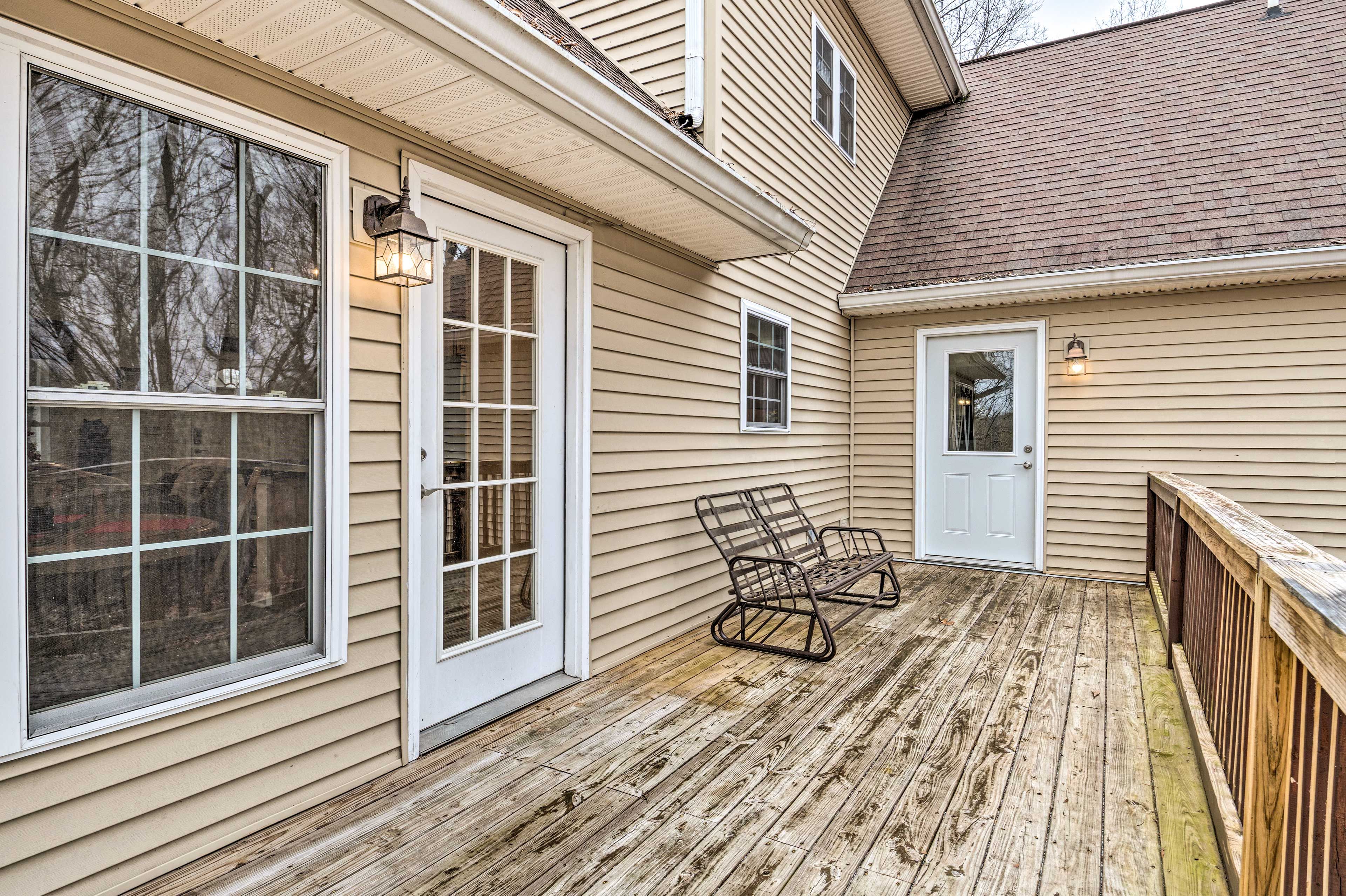 Private Deck | Forest Views