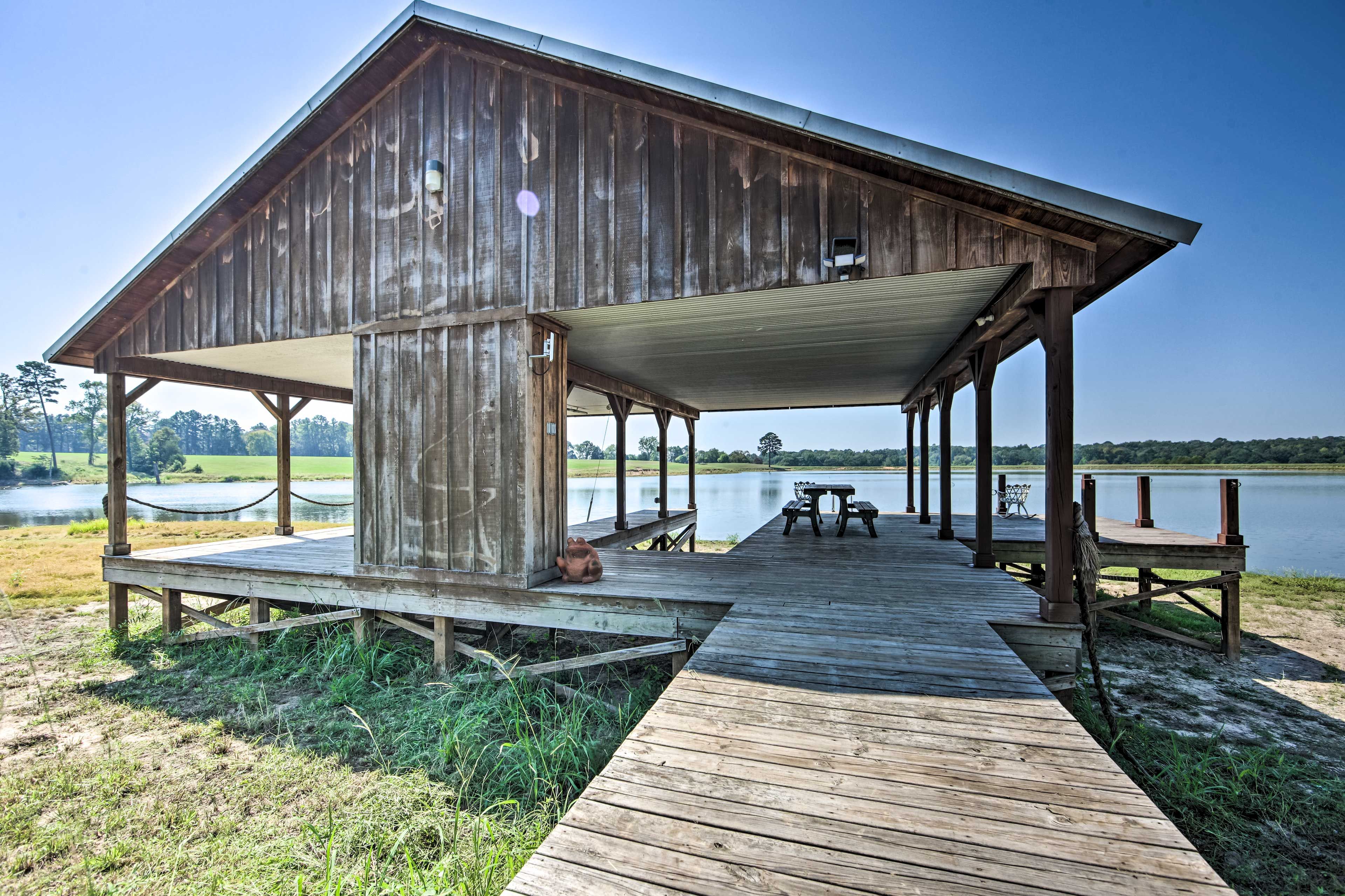 Shared Amenities | Dock | Pedal Boat