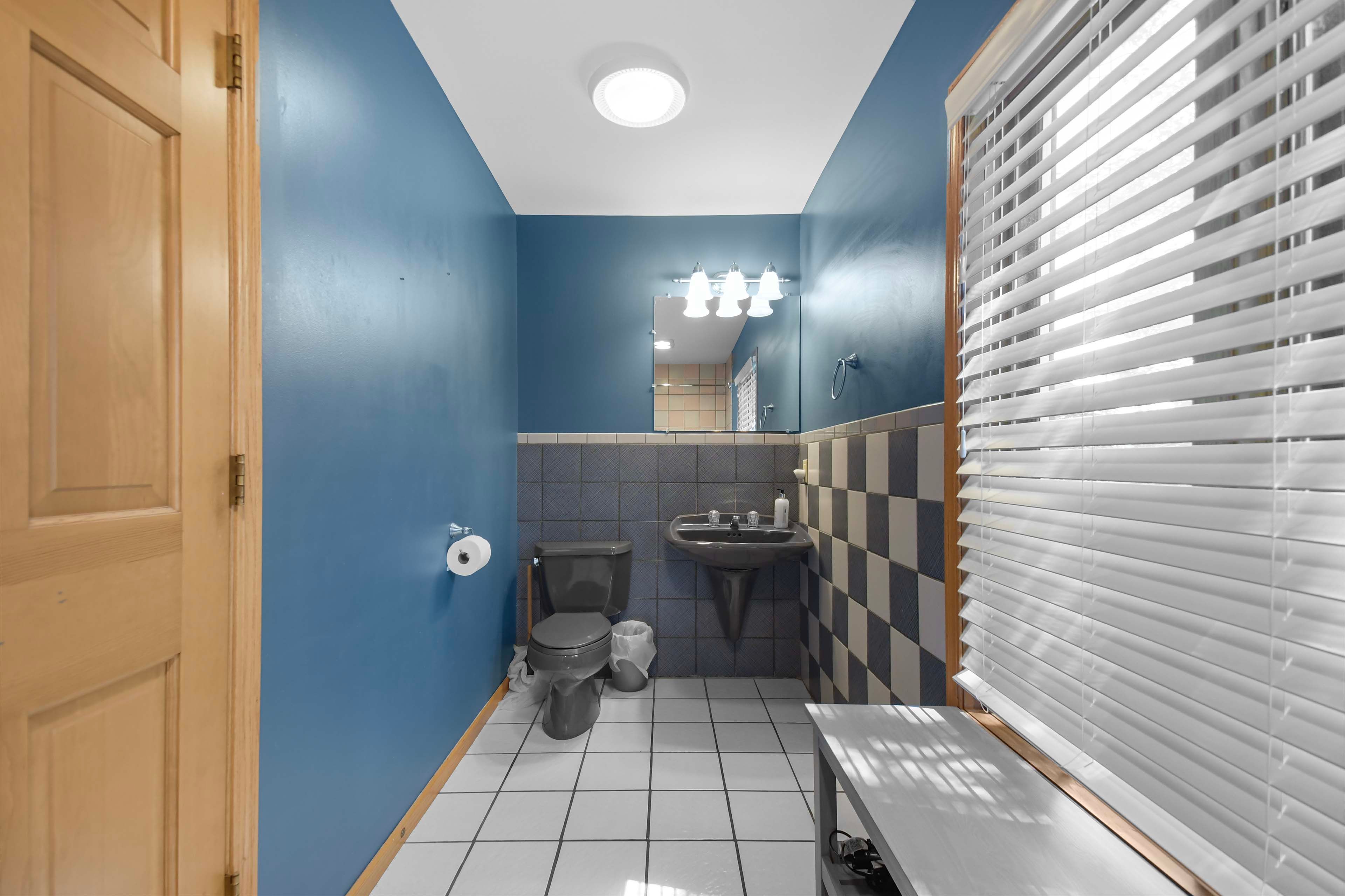 En-Suite Bath | Main Level