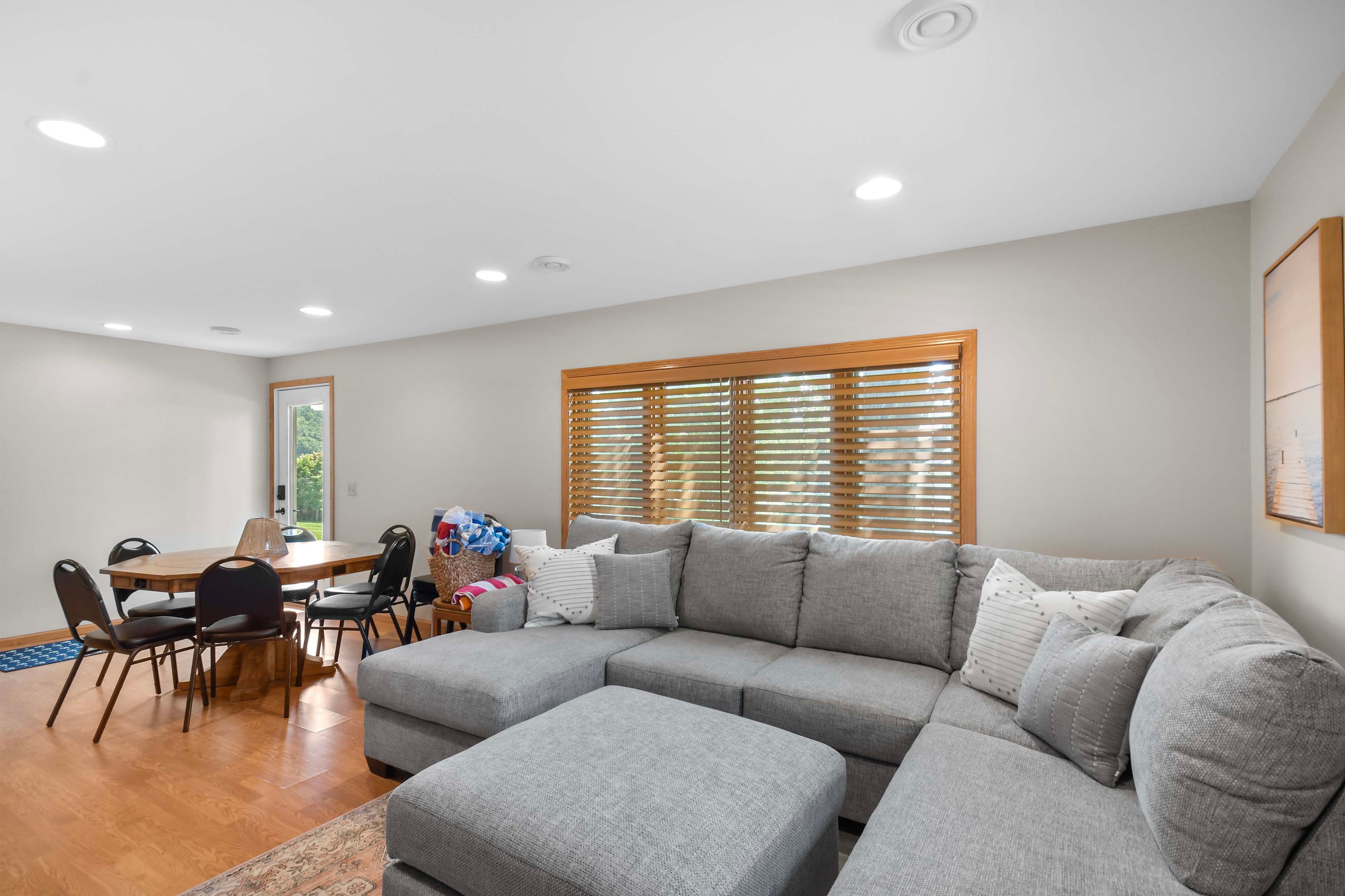Game Room | Foosball Table | Game Console | Dry Bar w/ Mini Fridge | Basement