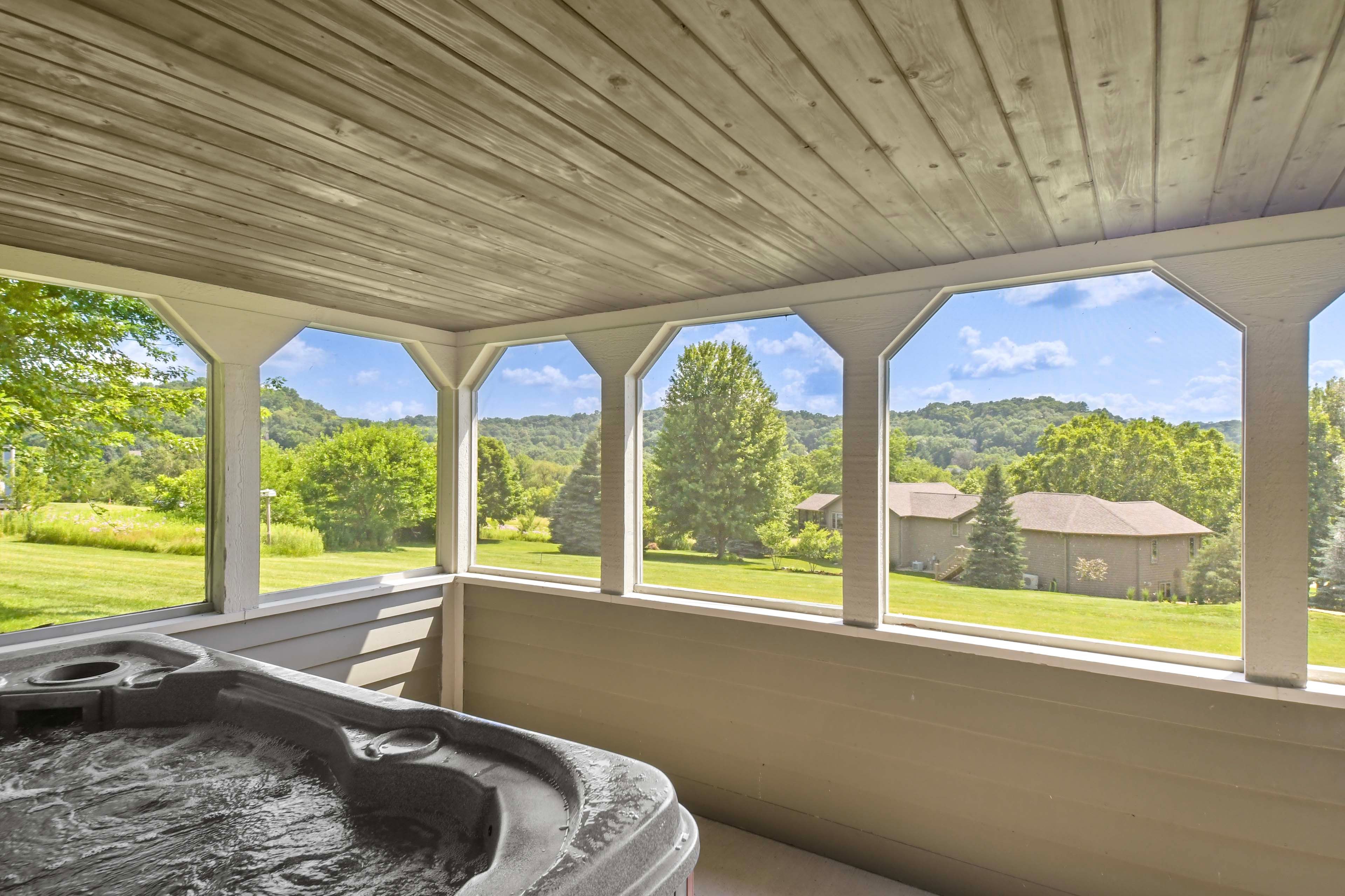 Galena Vacation Rental | 5BR | 4.5BA | Stairs Required | 2,856 Sq Ft
