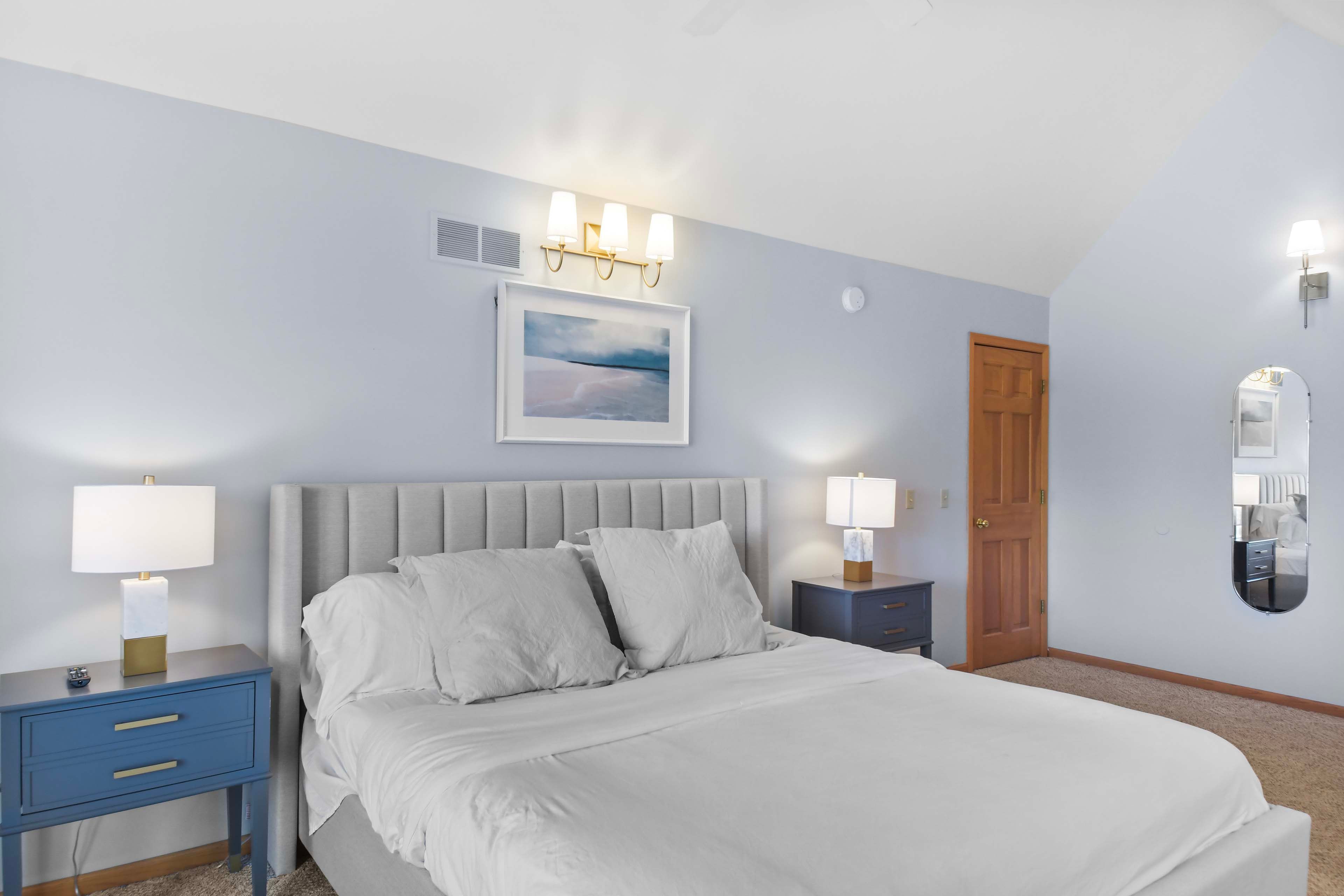 Bedroom 1 | King Bed | En-Suite Bath | Smart TV | 2nd Floor