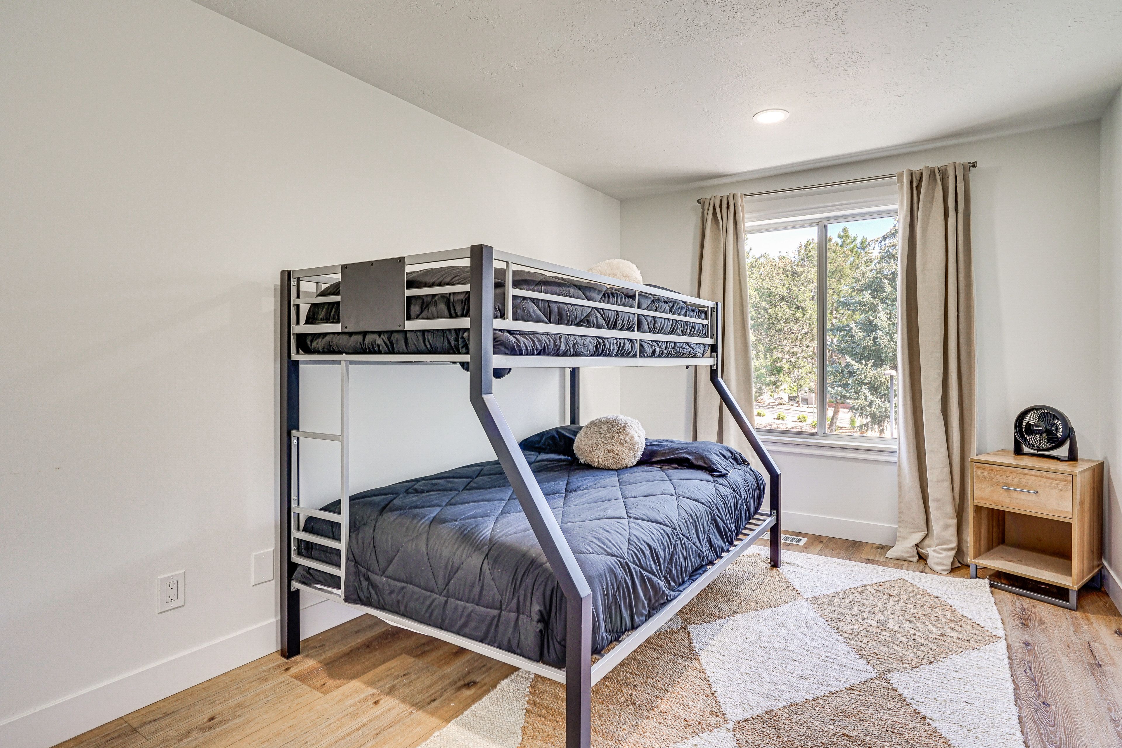 Bedroom 2 | 2nd Floor | Twin/Full Bunk Bed