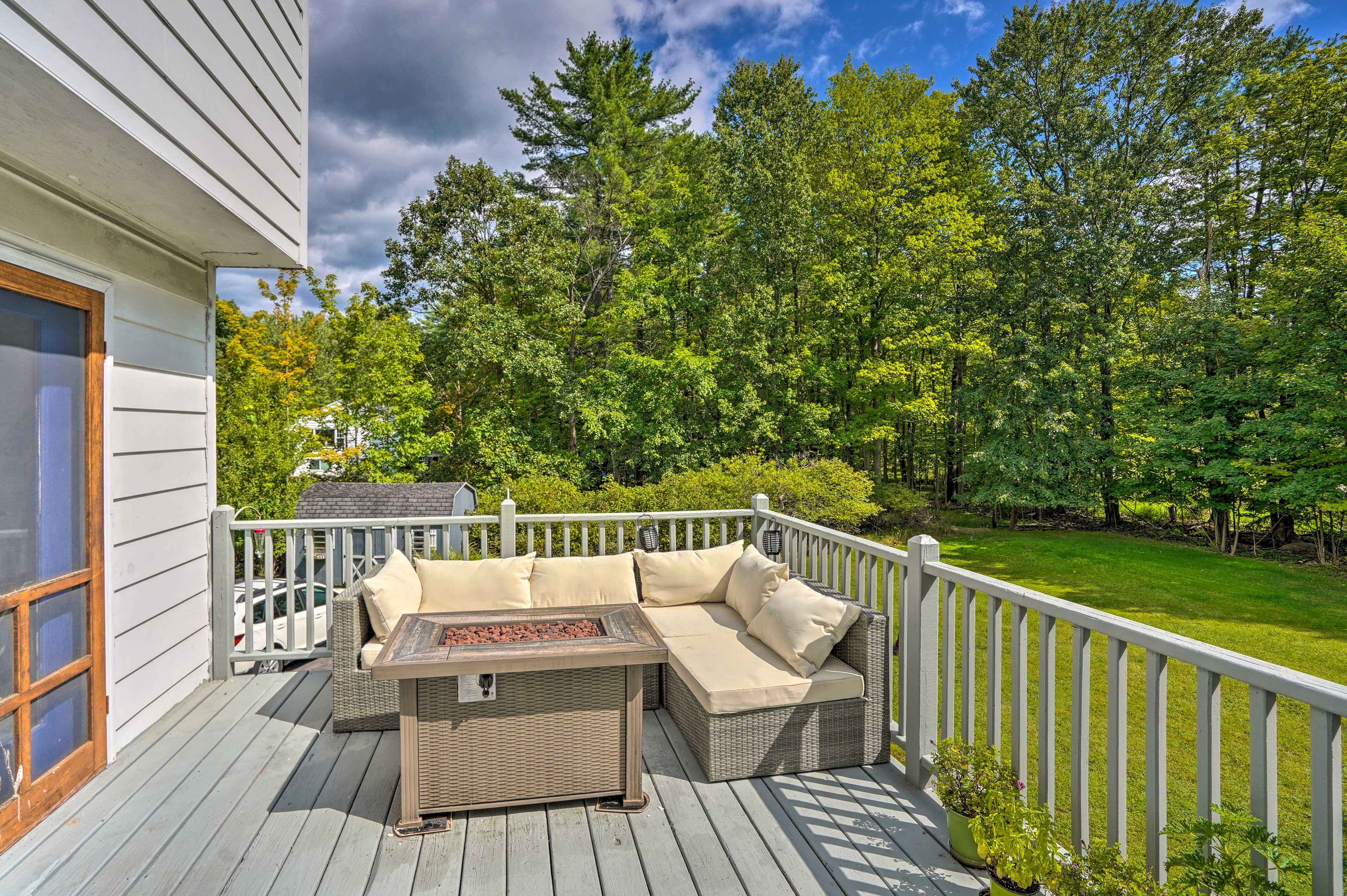 Furnished Deck | Gas Fire Pit | Gas Grill