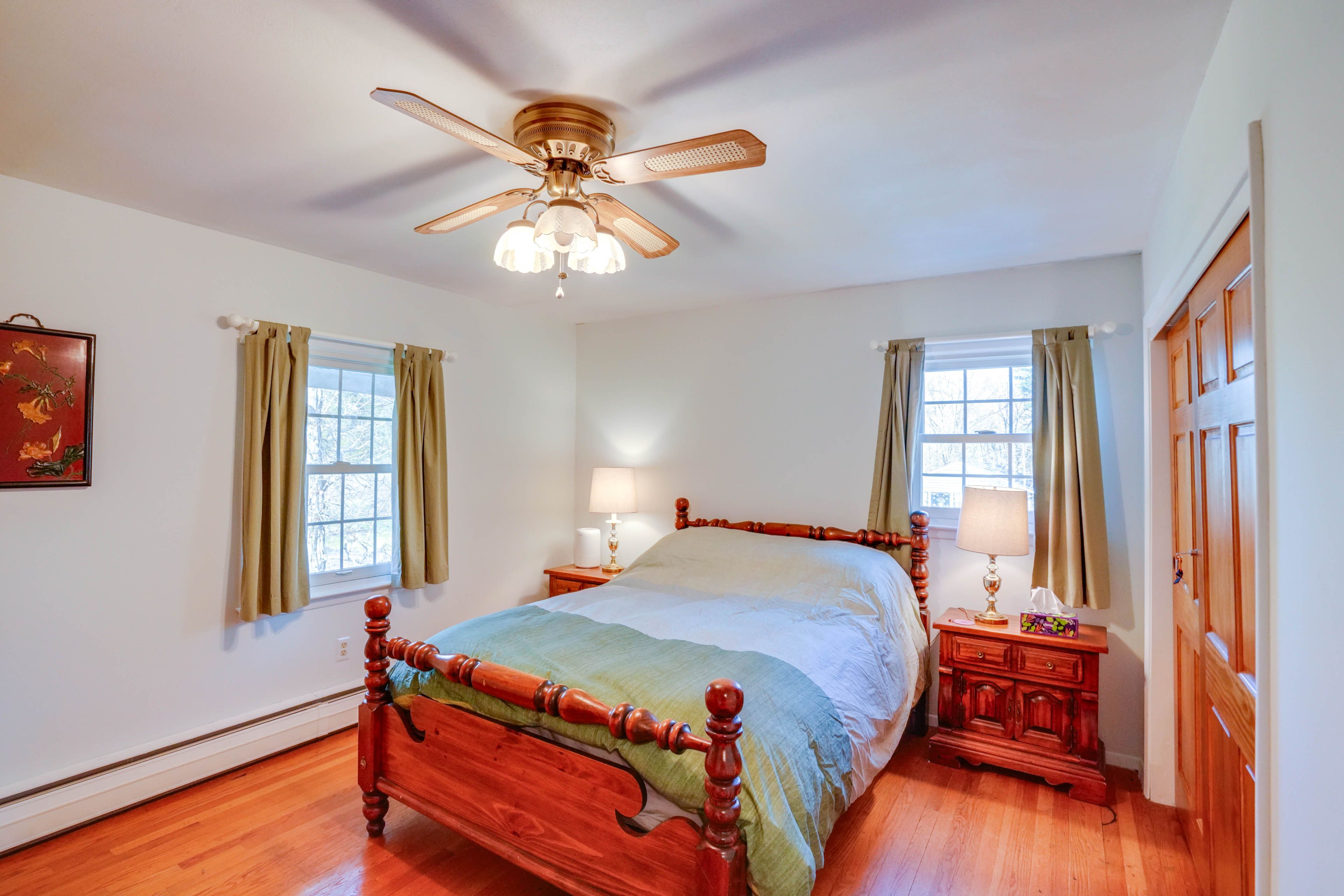 Bedroom 1 | Queen Bed | 3rd Level | Linens Provided