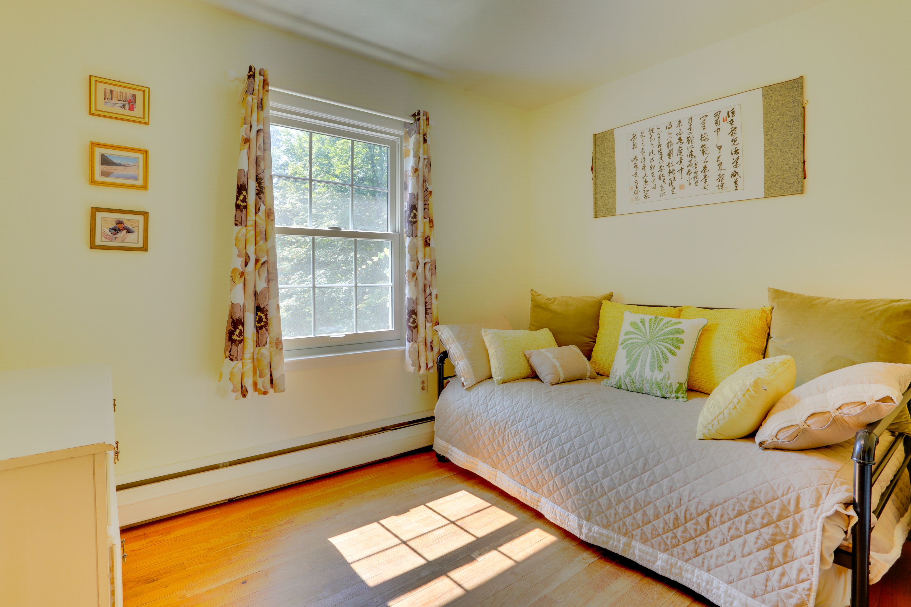 Bedroom 4 | Twin Daybed w/ Twin Trundle | 3rd Level