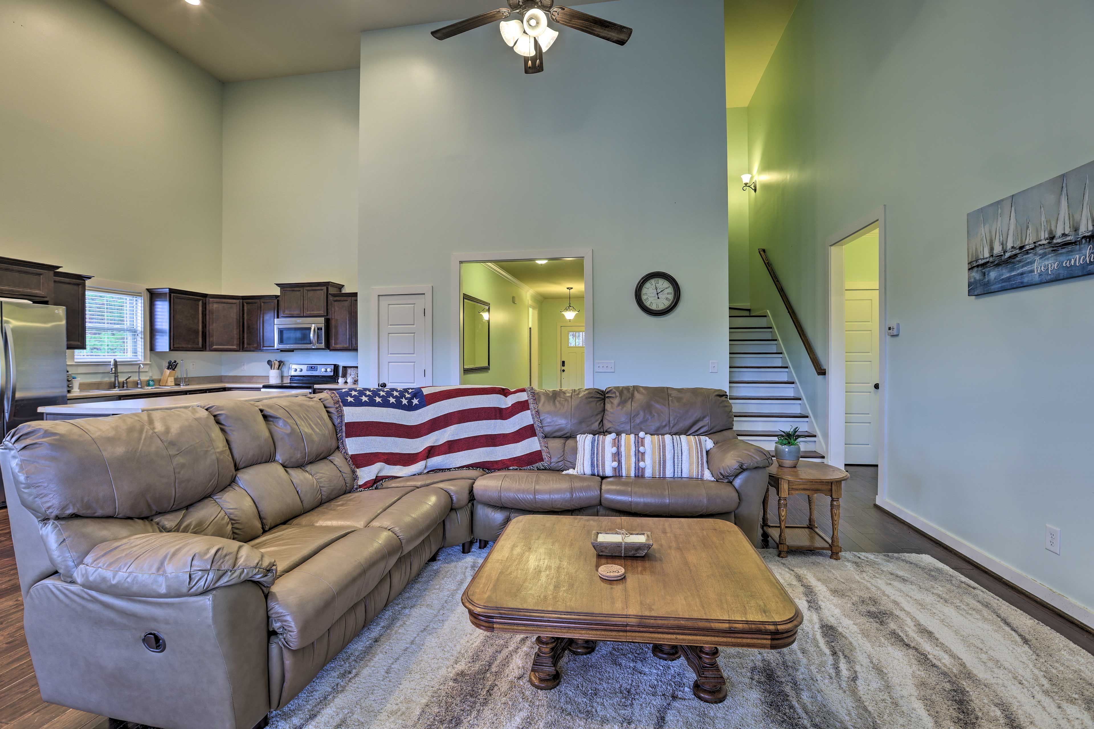 Living Room | Smart TV | Fireplace (Decorative Only) | Central A/C