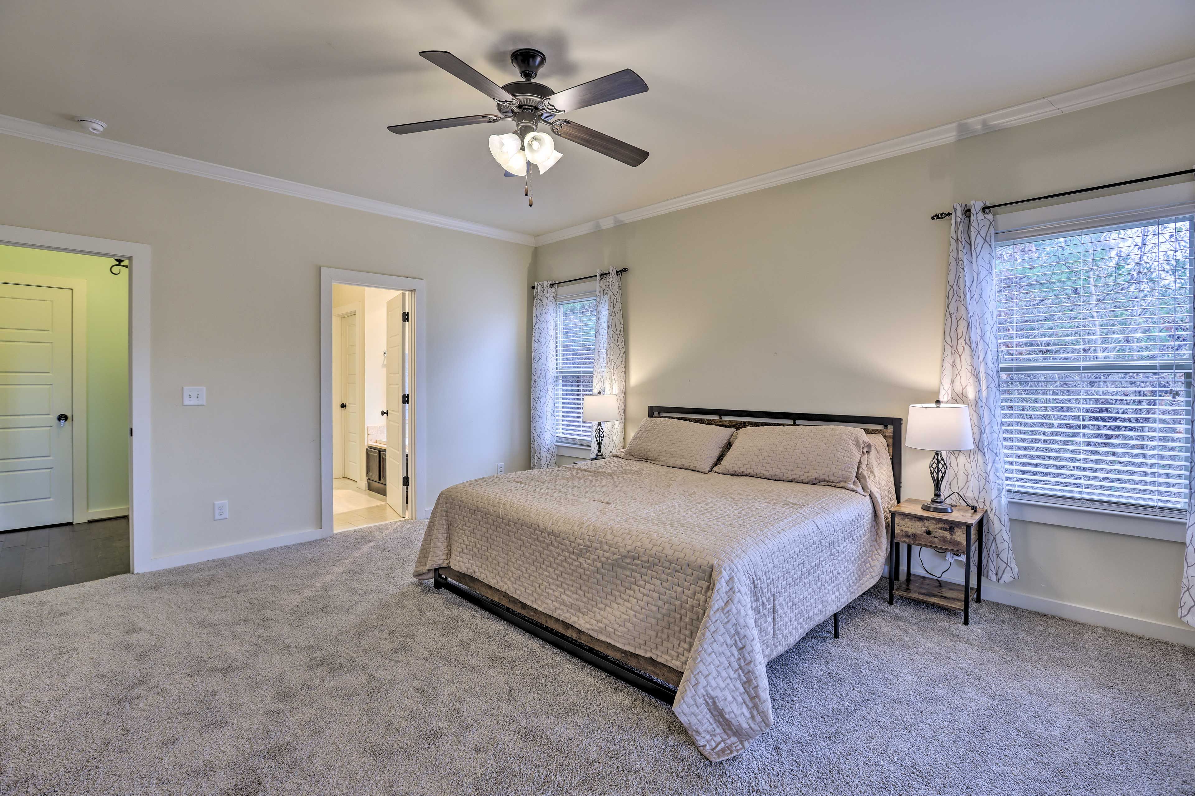 Bedroom 1 | King Bed | Linens Provided | Access to Screened-In Deck