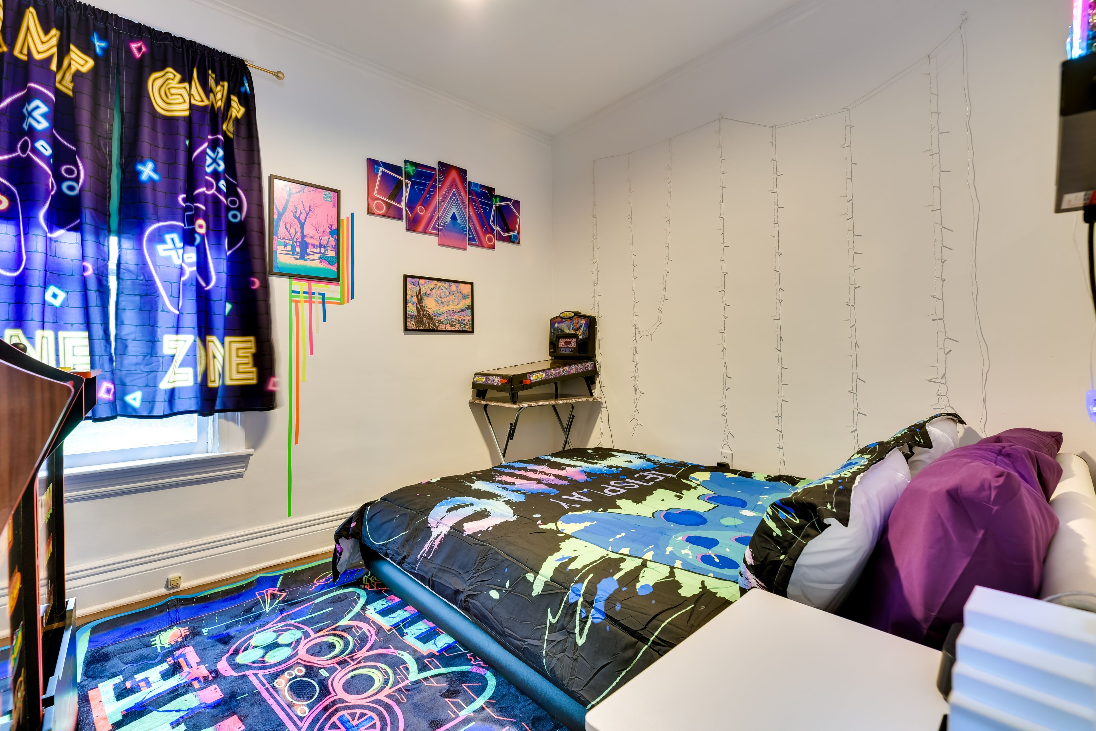 Bedroom 3 | Full Bed | Arcade Machines