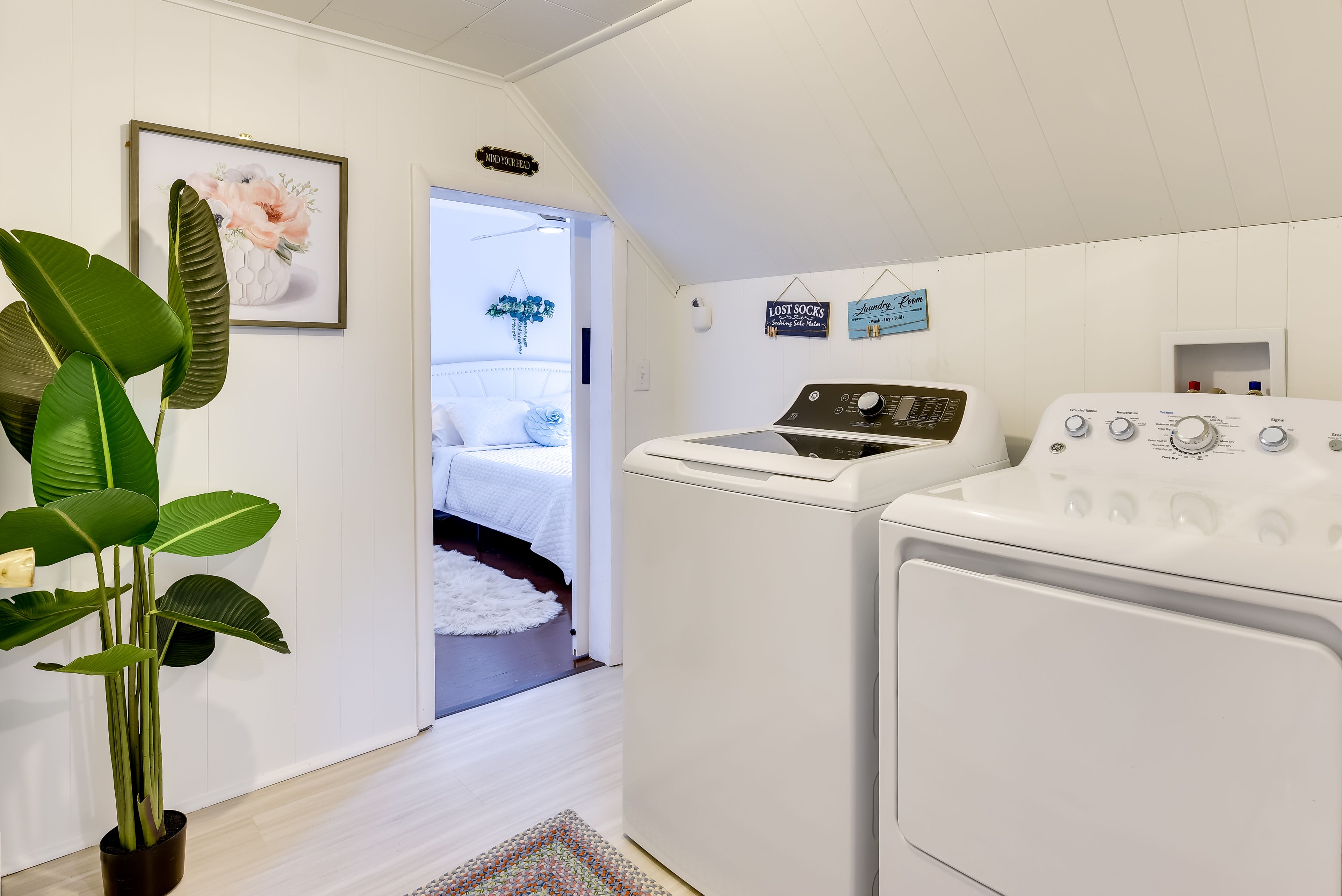 Washer & Dryer