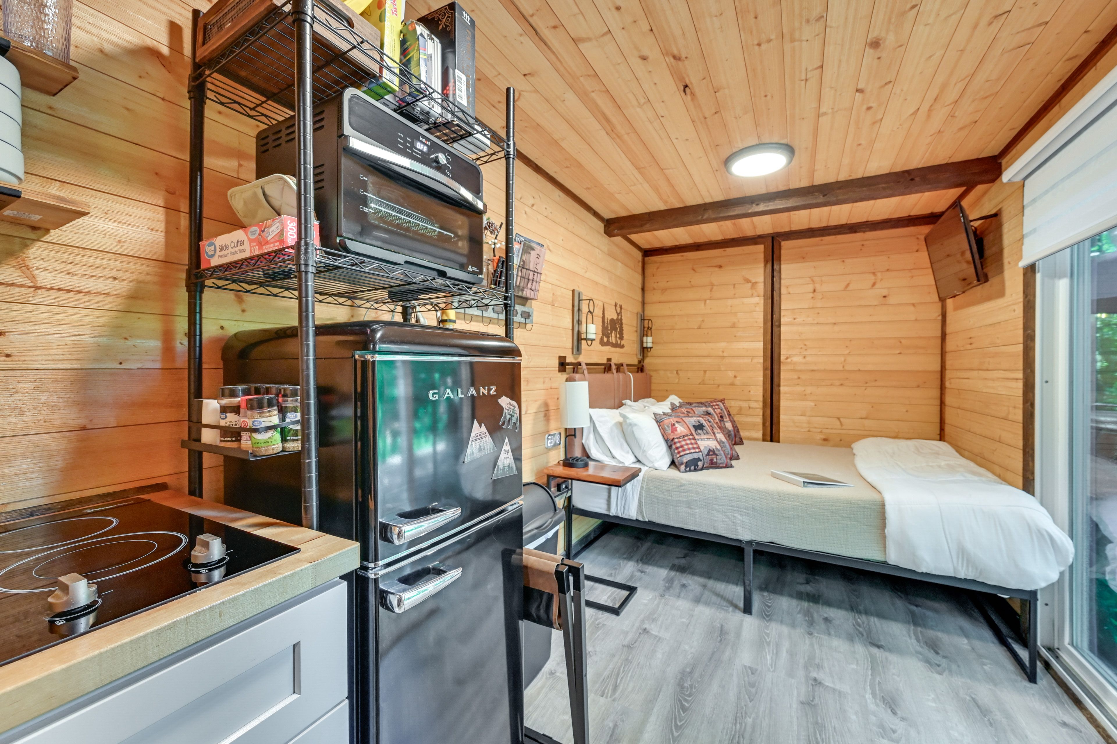 Kitchenette