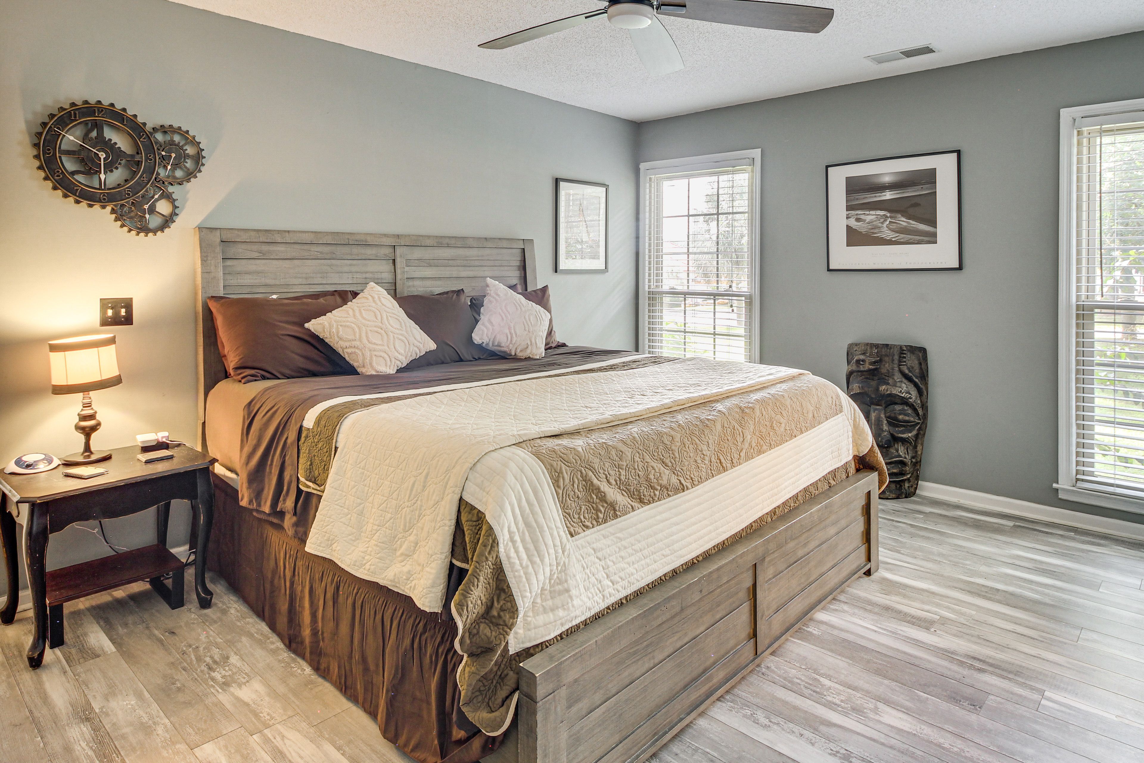 Bedroom 2 | Queen Bed