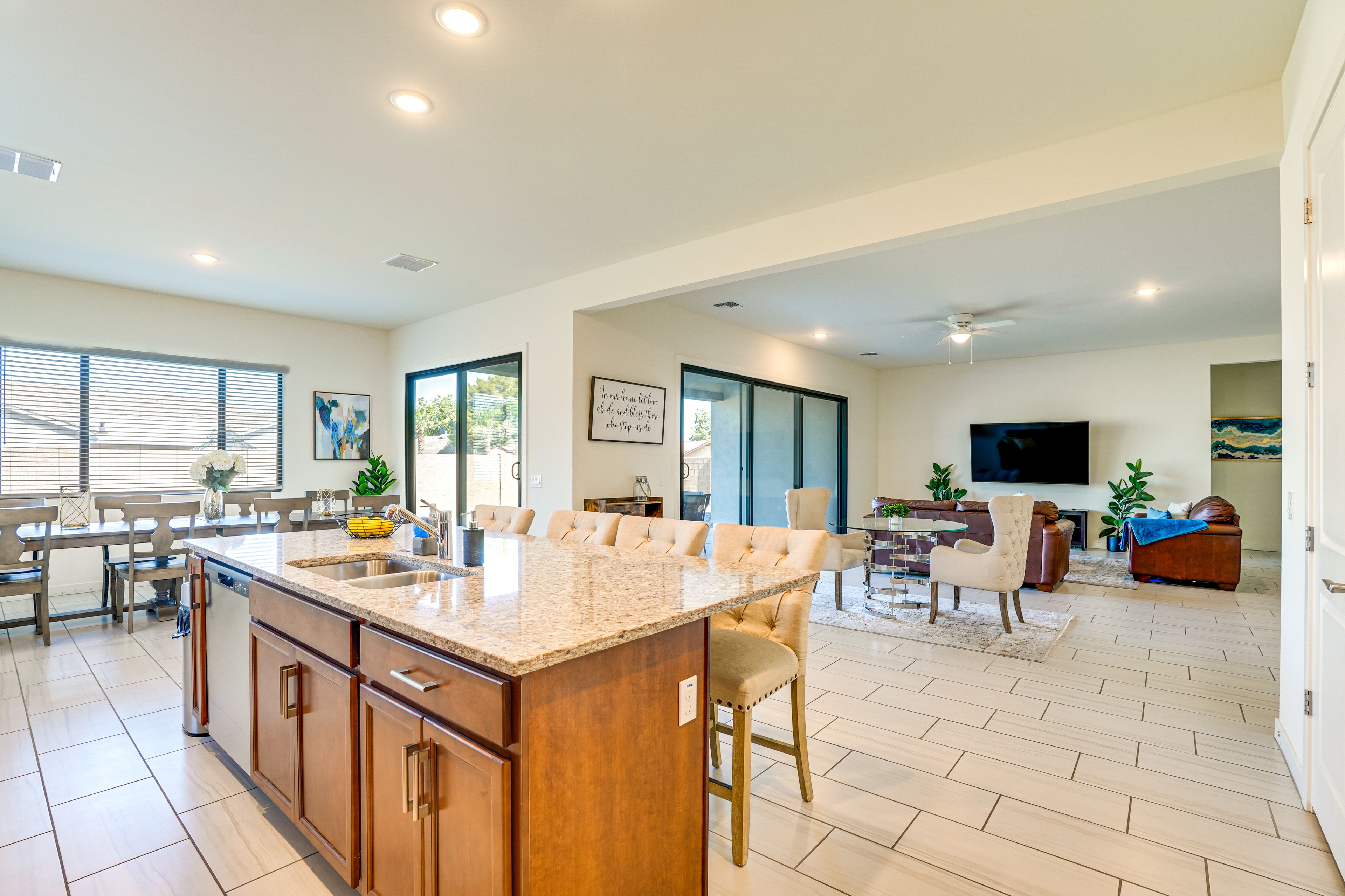 Kitchen | Coffee Maker | Toaster | Spices | Blender
